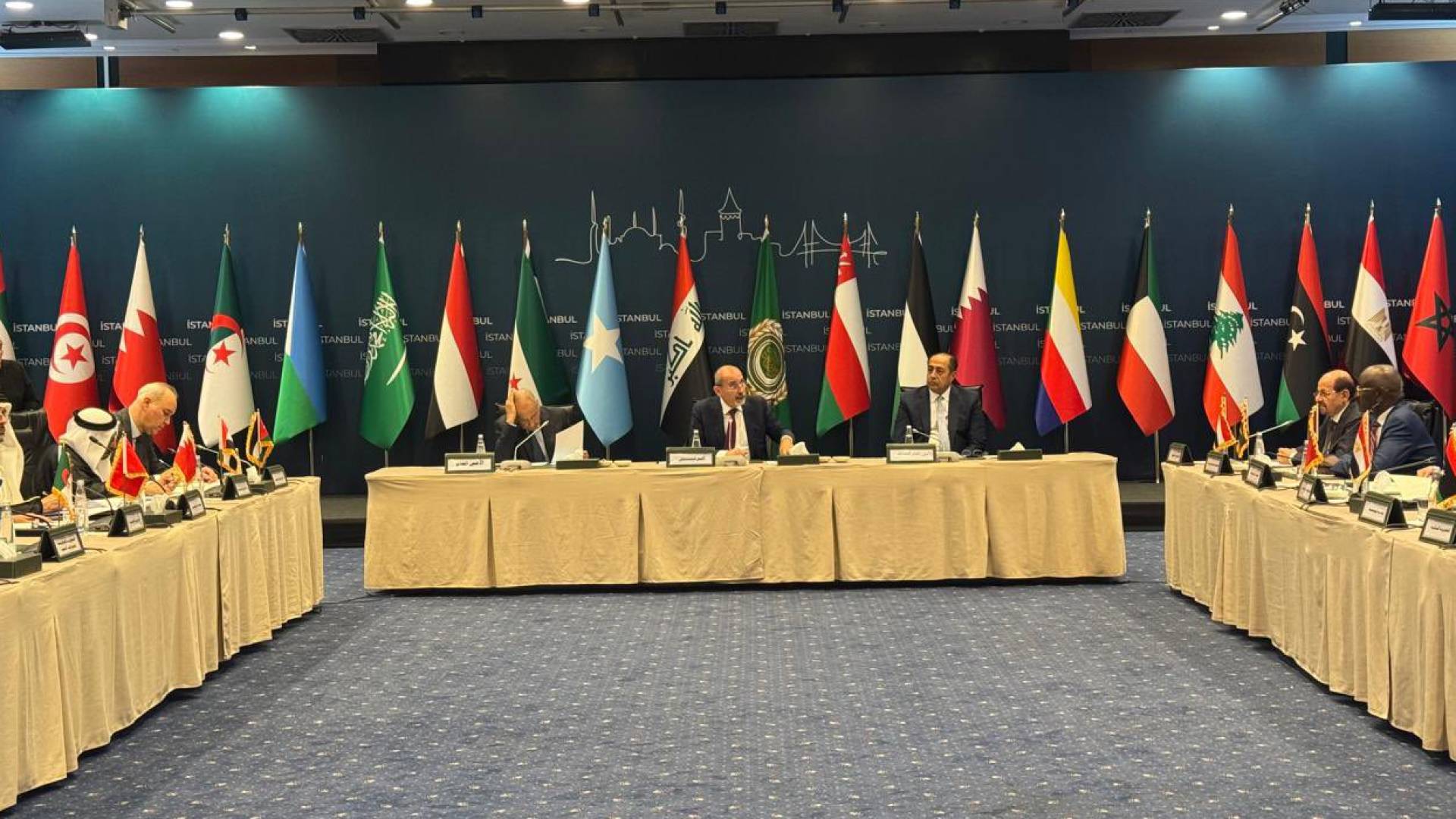 ، أعمال الاجتماع الوزاري العربي الطارئ لمجلس جامعة الدول العربية في اسطنبول