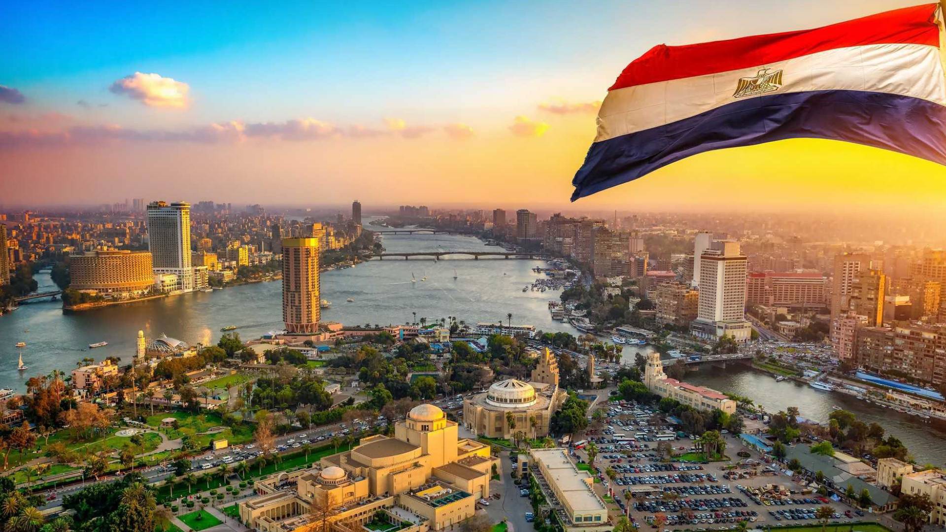 مصر تدين بشدة الهجوم الإيراني على قطر وتدعو لوقف فوري لإطلاق النار