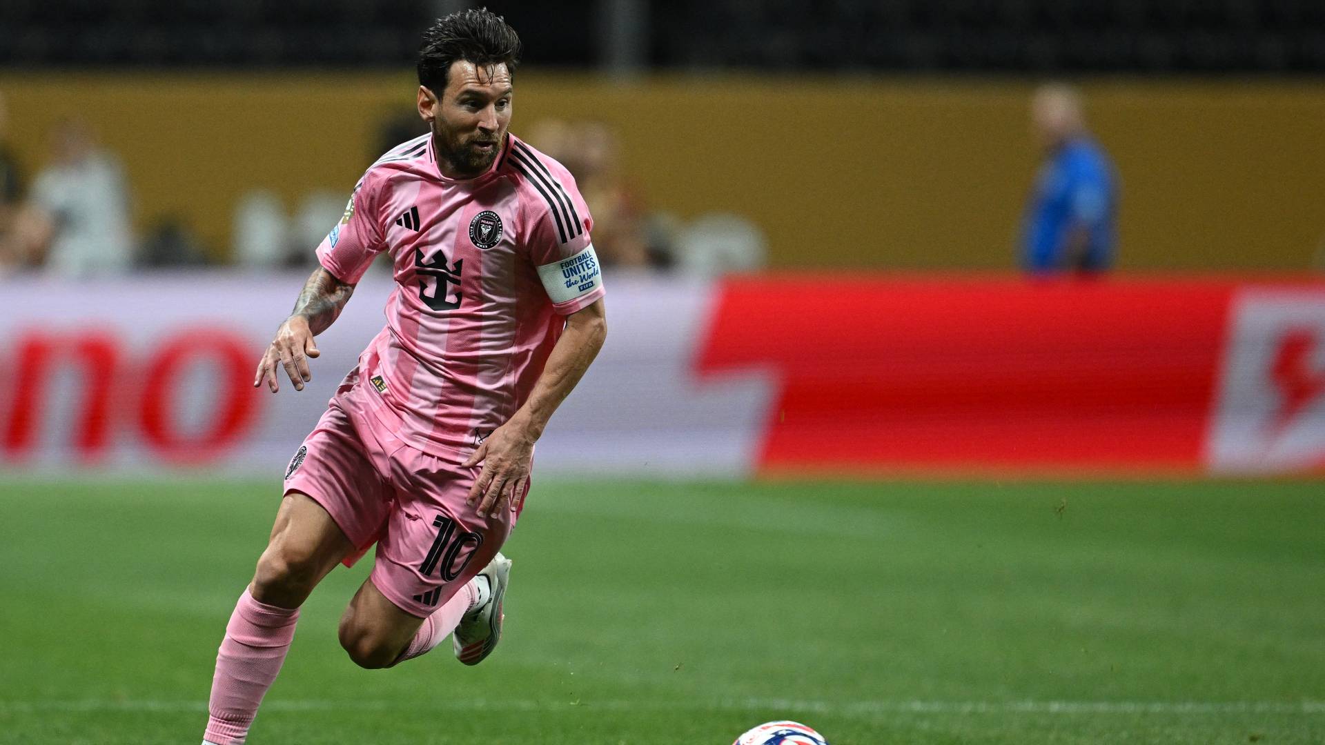 ليونيل ميسي