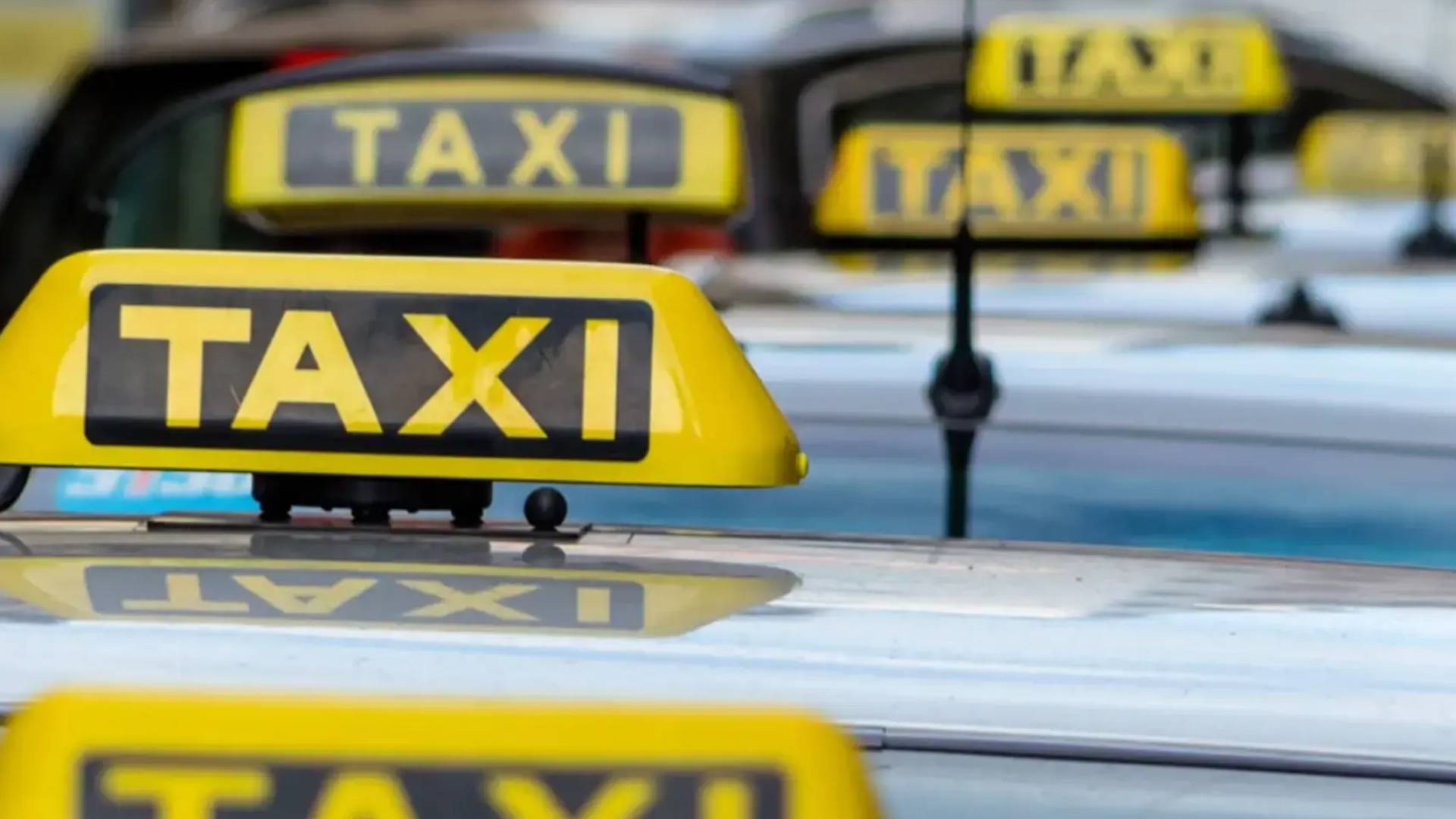 التاكسي الأصفر