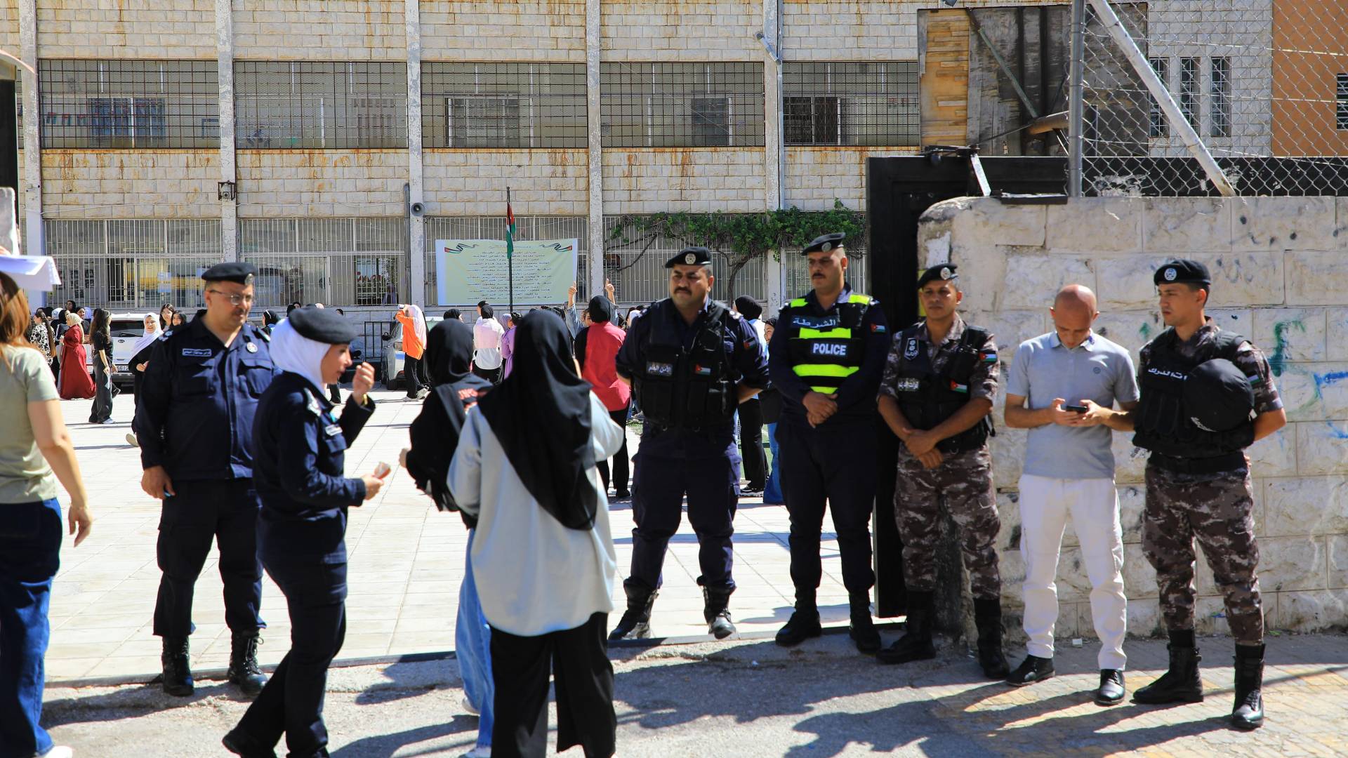 قاعة امتحان توجيهي