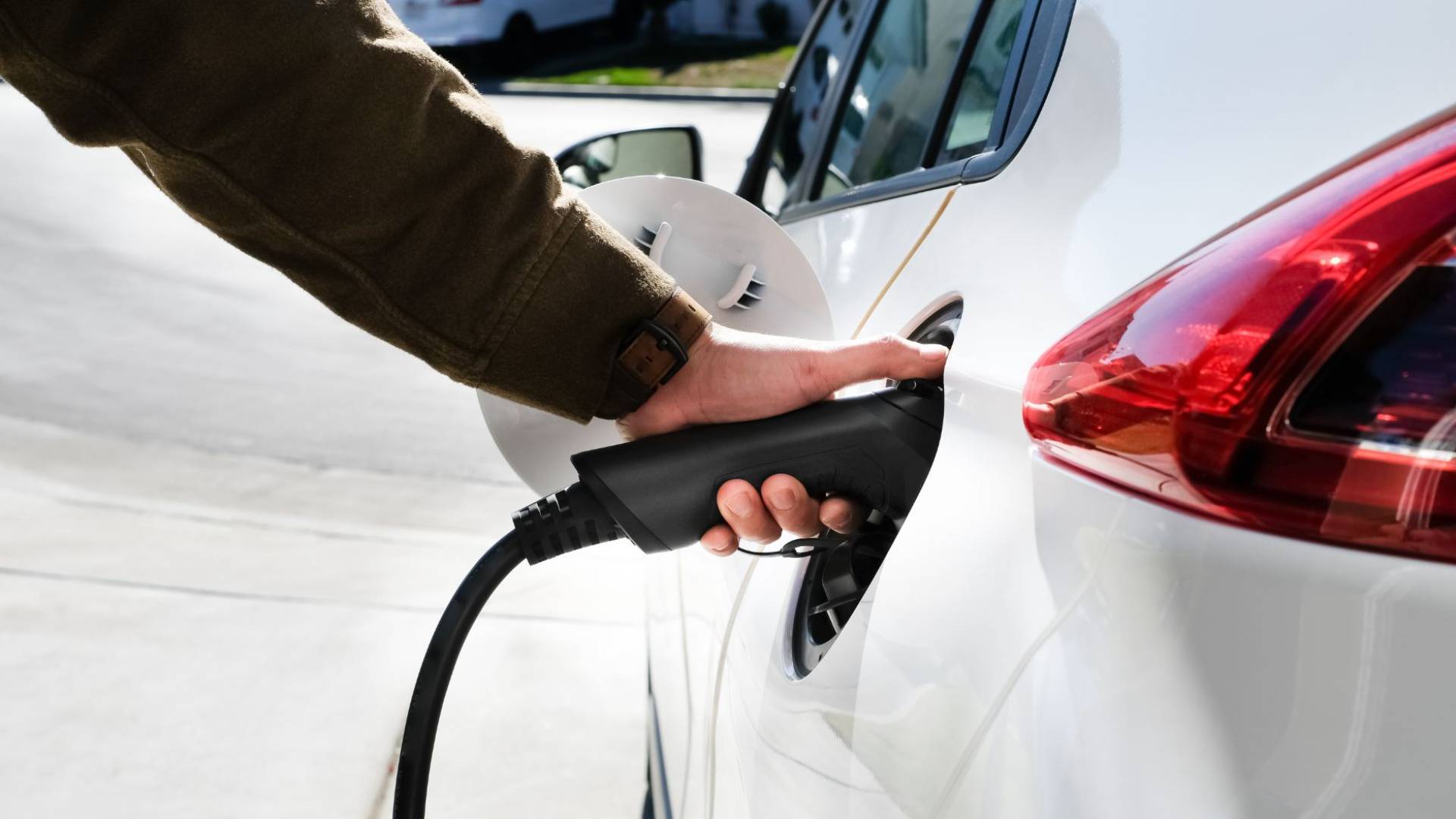 سيارة كهربائية