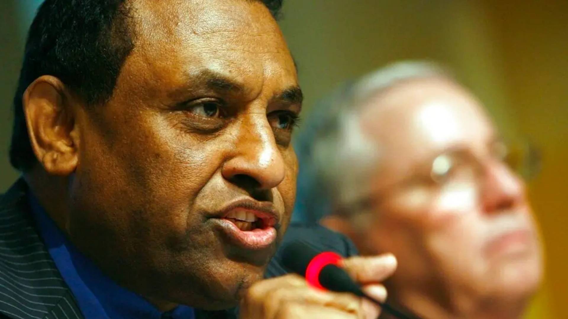 كامل إدريس رئيس وزراء السودان