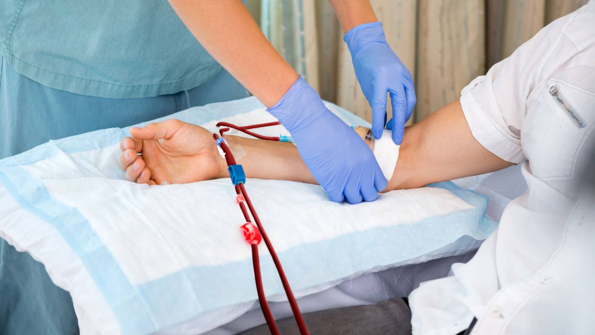 صورة تعبر عن حالة اسعافية