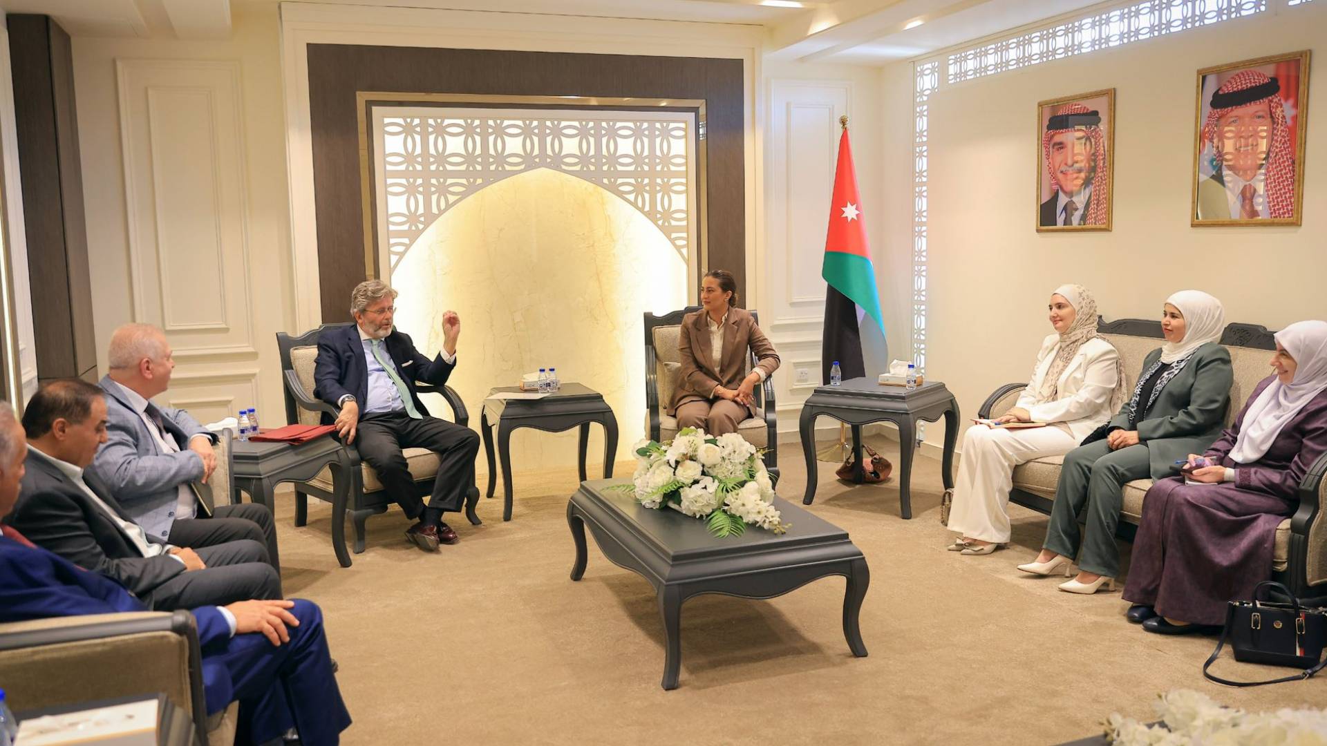 سعادة النائب دينا البشير