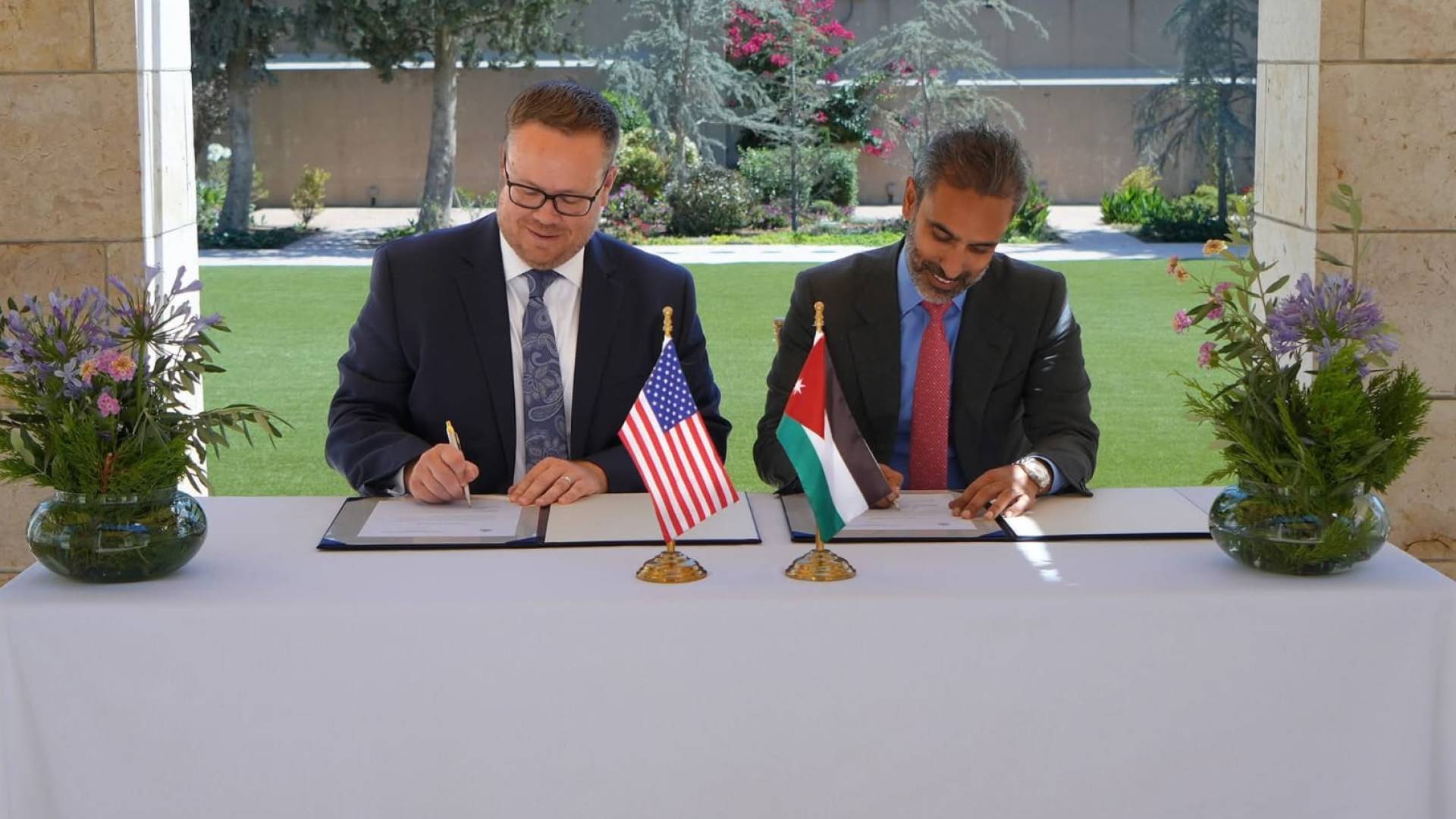 بيتر شيه يتولى مهام القائم بأعمال السفارة الأمريكية في الأردن