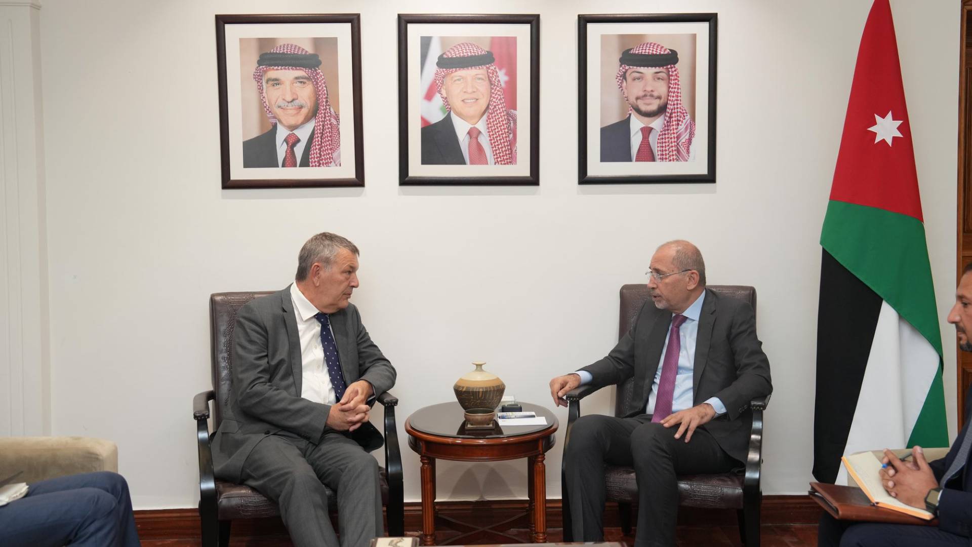 وزير الخارجية وشؤون المغتربين الأردني أيمن الصفدي