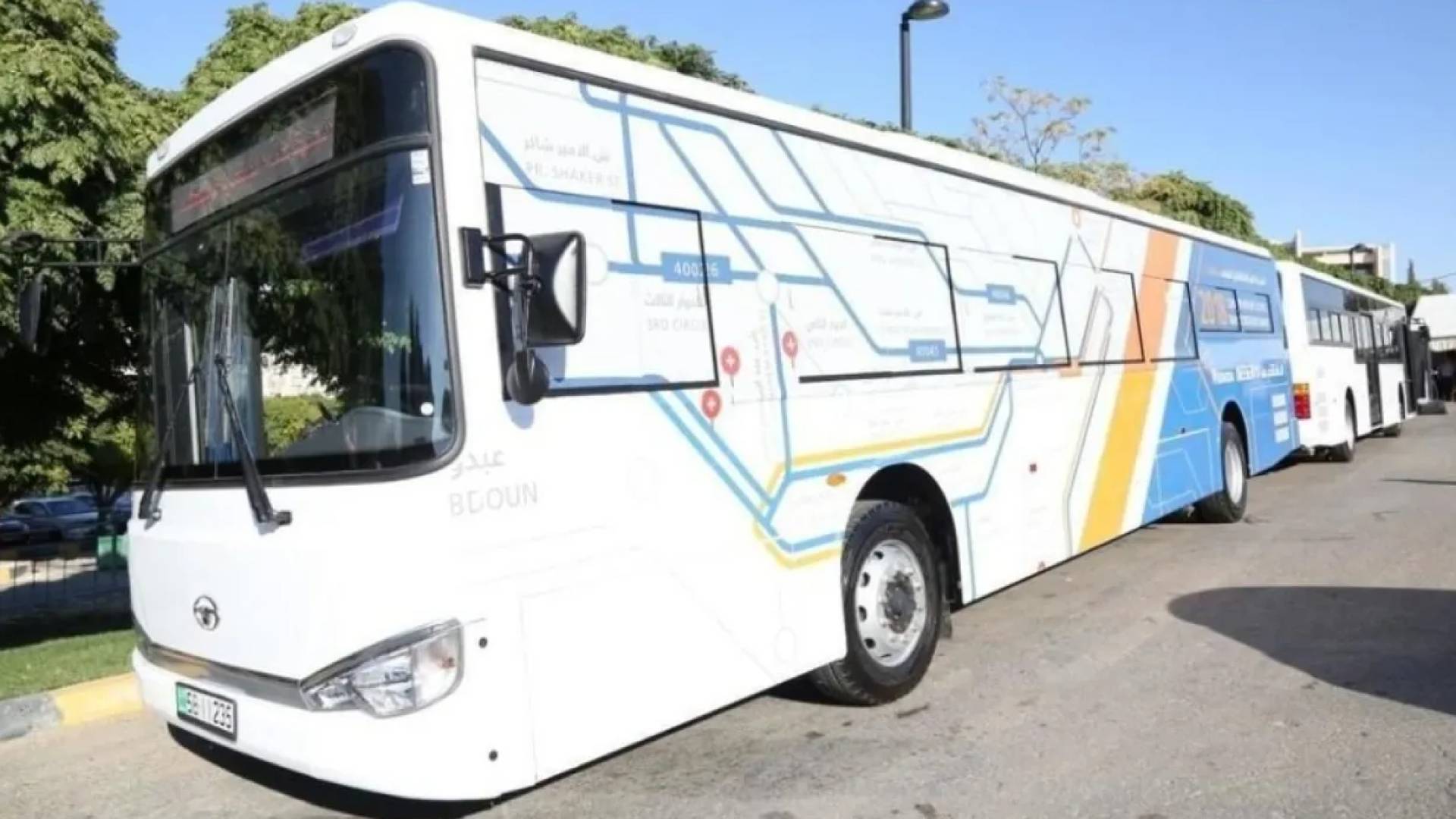 حافلات نقل عام - أرشيفية