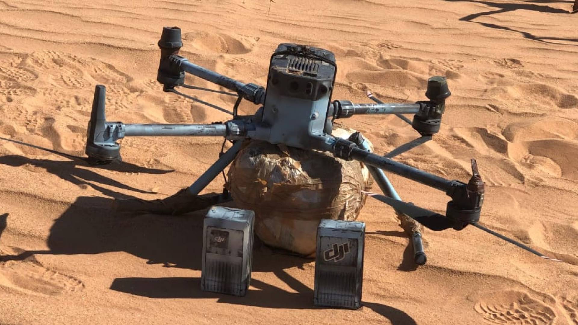 إحباط محاولة تهريب مواد مخدرة بواسطة طائرة مسيرة