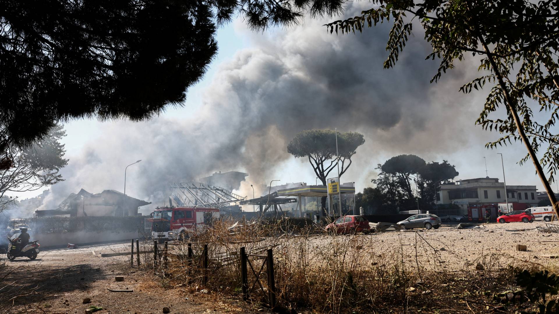 اندلاع حريق في محطة غاز بروما