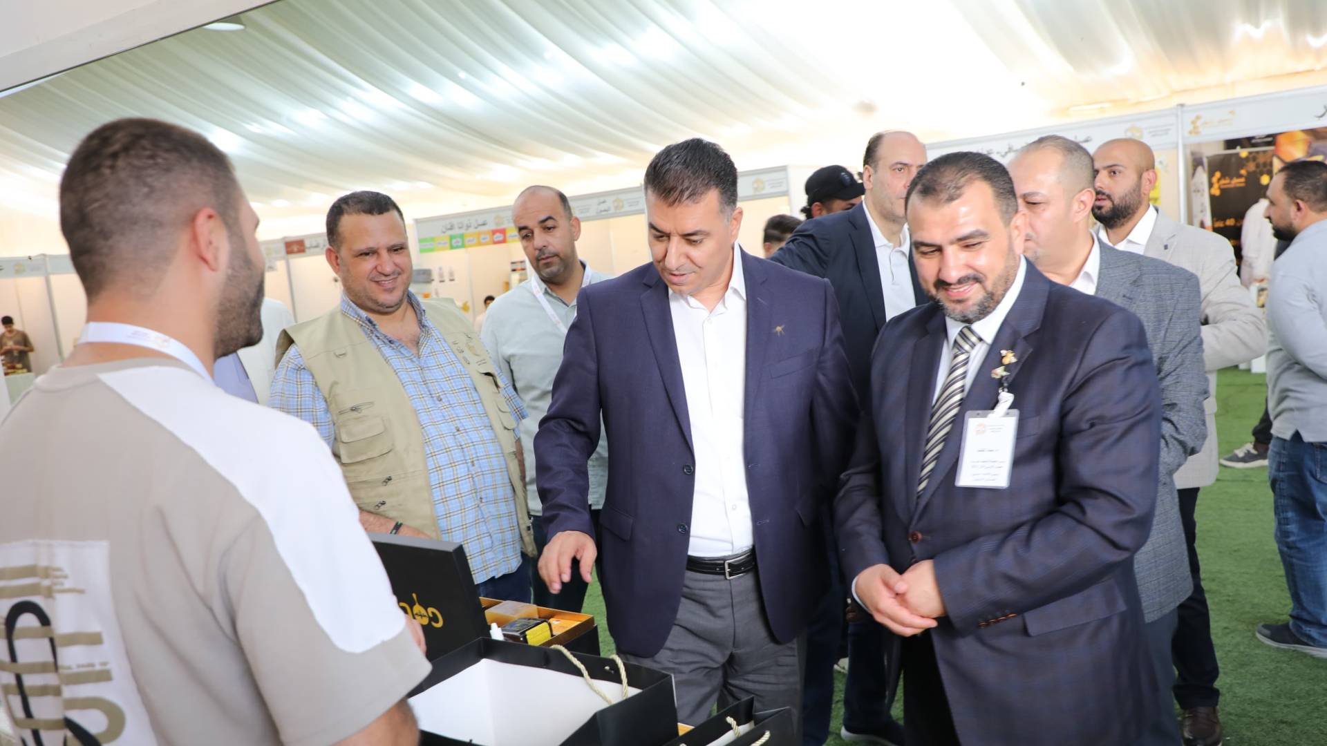 وزير الزراعة المهندس خالد الحنيفات