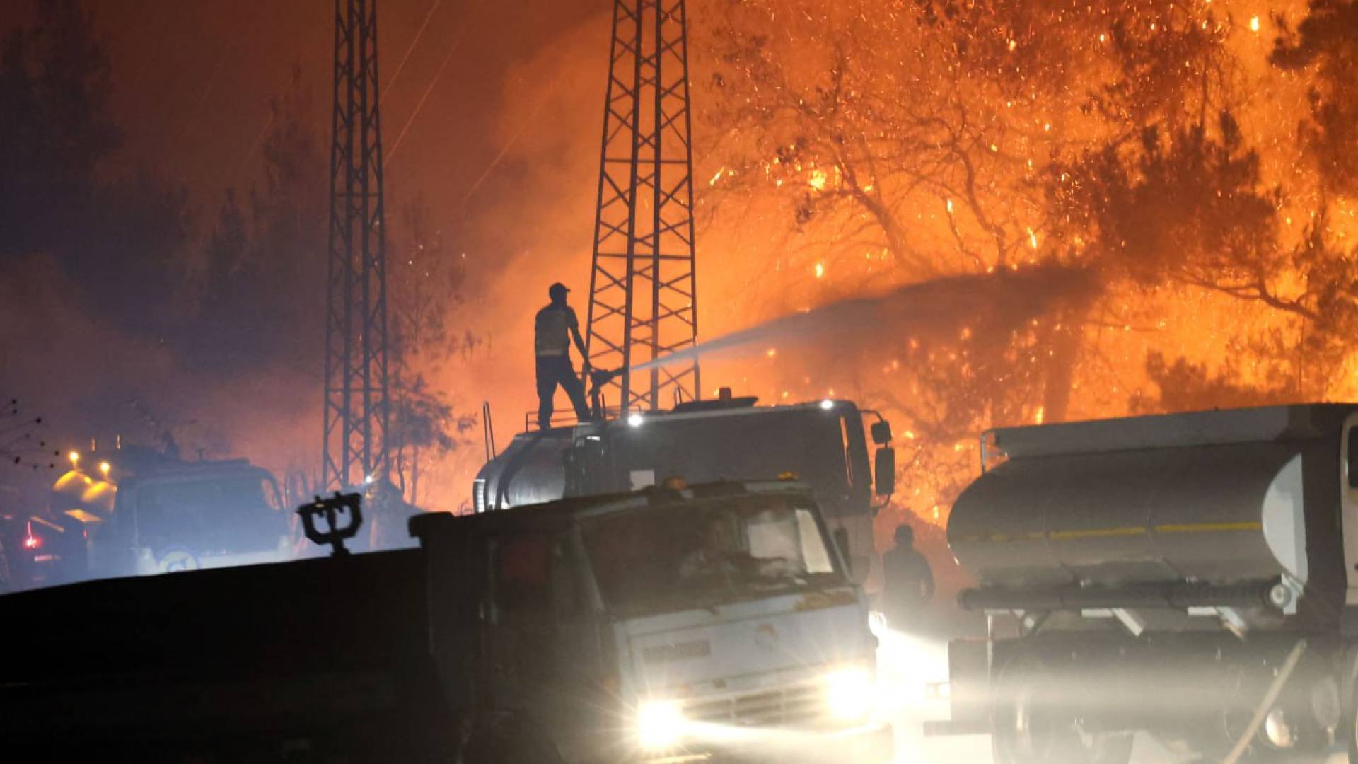 حرائق اللاذقية