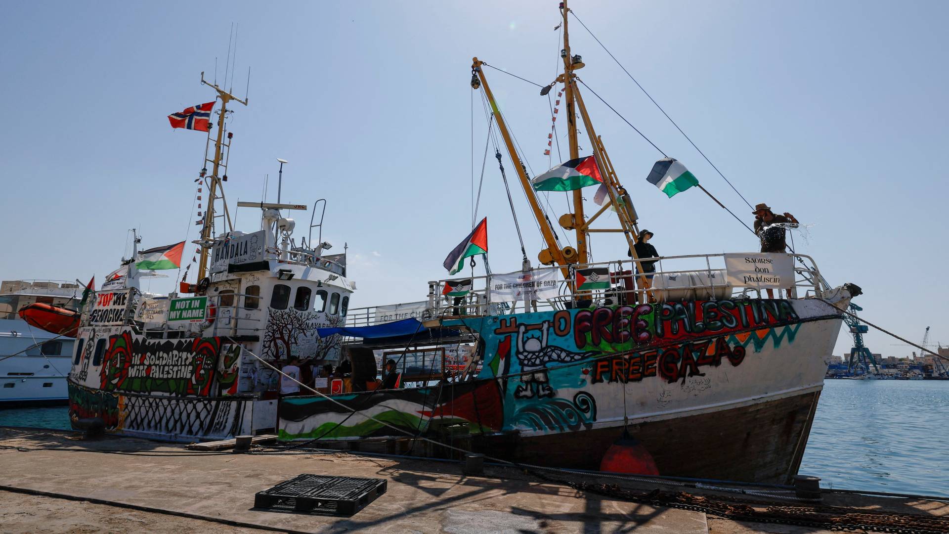 سفينة "حنظلة"