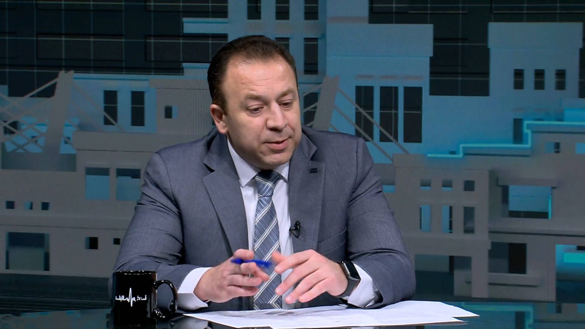 أستاذ القانون الدستوري في الجامعة الأردنية الأستاذ الدكتور ليث نصراوين