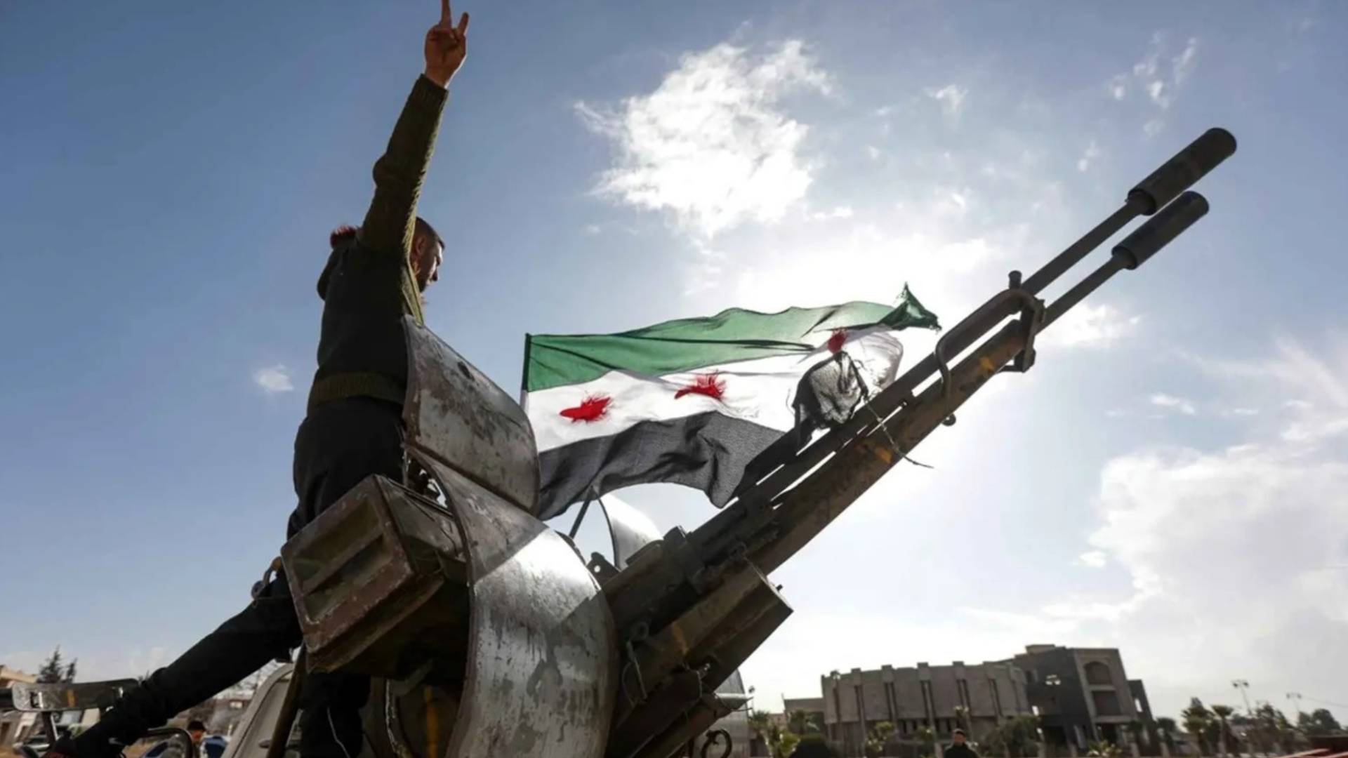 رفع علم سوريا