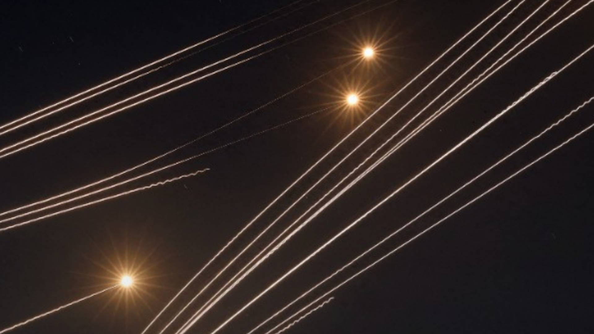 إطلاق صواريخ اعتراضية