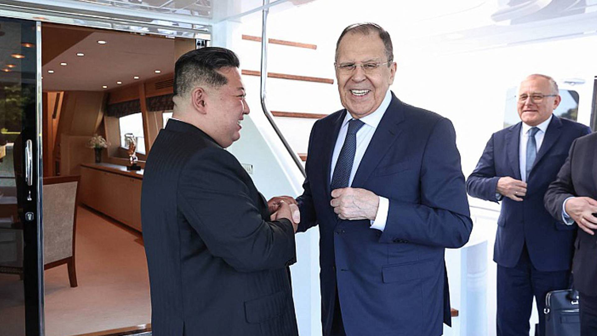 لافروف و كيم جونغ