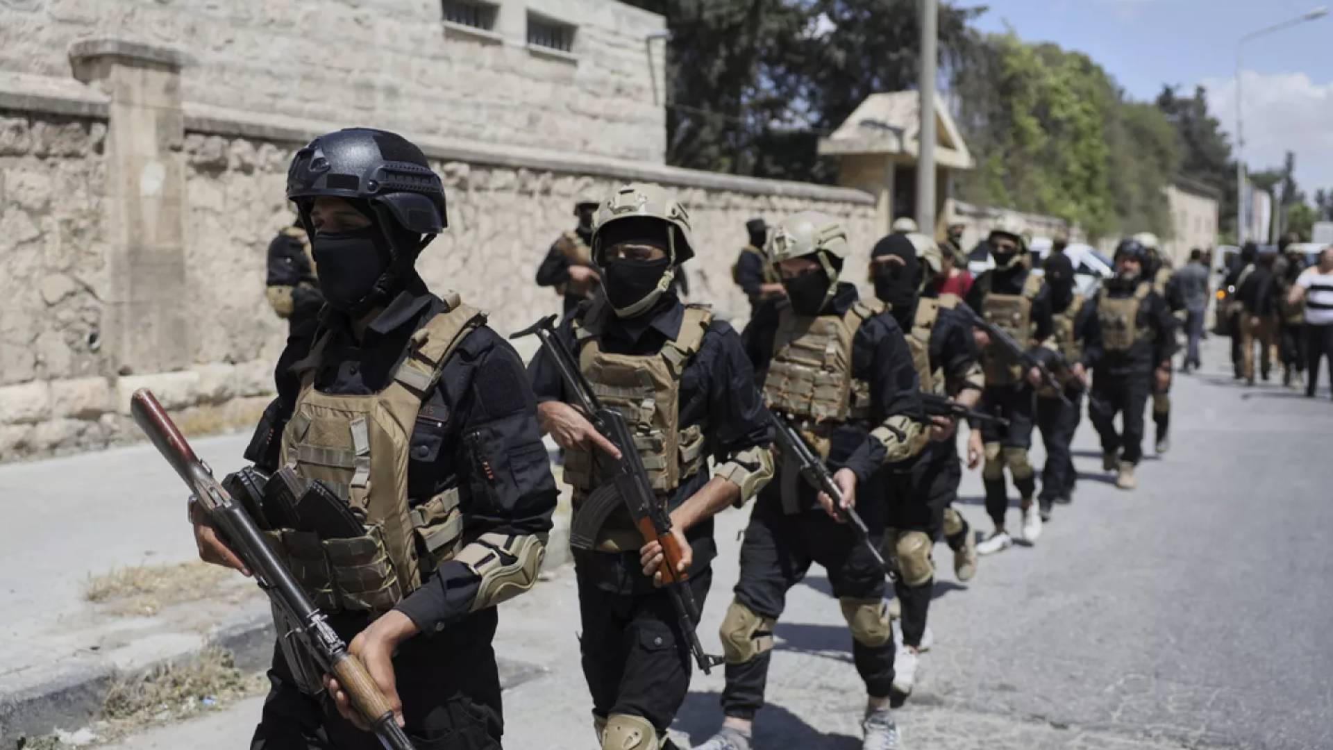 سانا: تواصل الاشتباكات في السويداء ووقوع ضحايا من قوات الجيش السوري