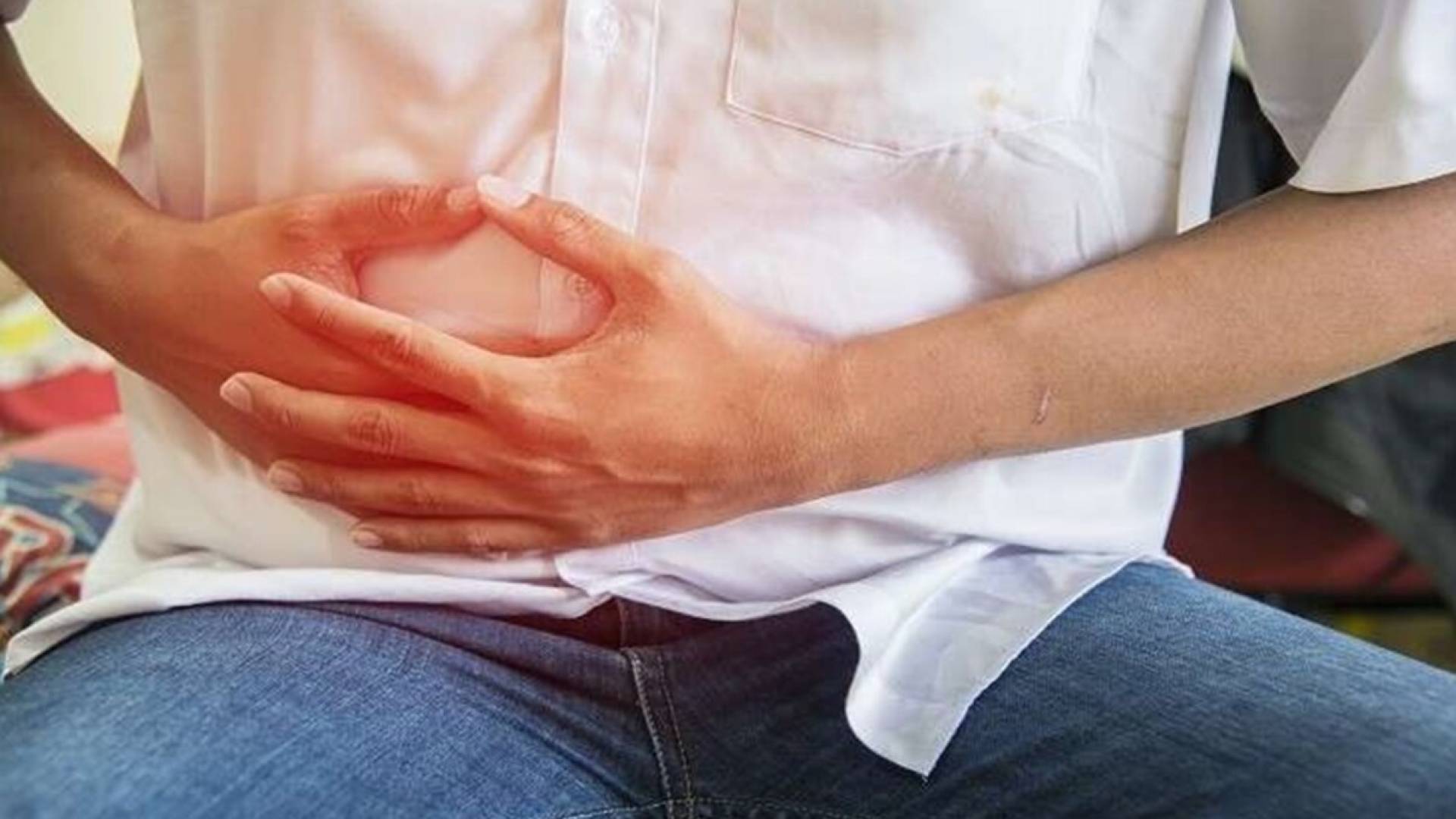 الآم المعدة "تعبيرية"