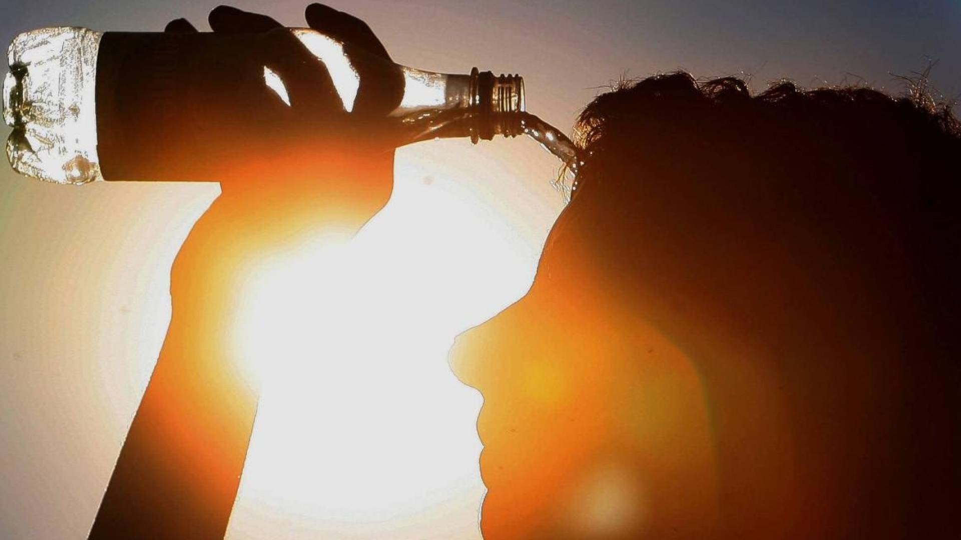 ارتفاع درجات الحرارة "تعبيريه"