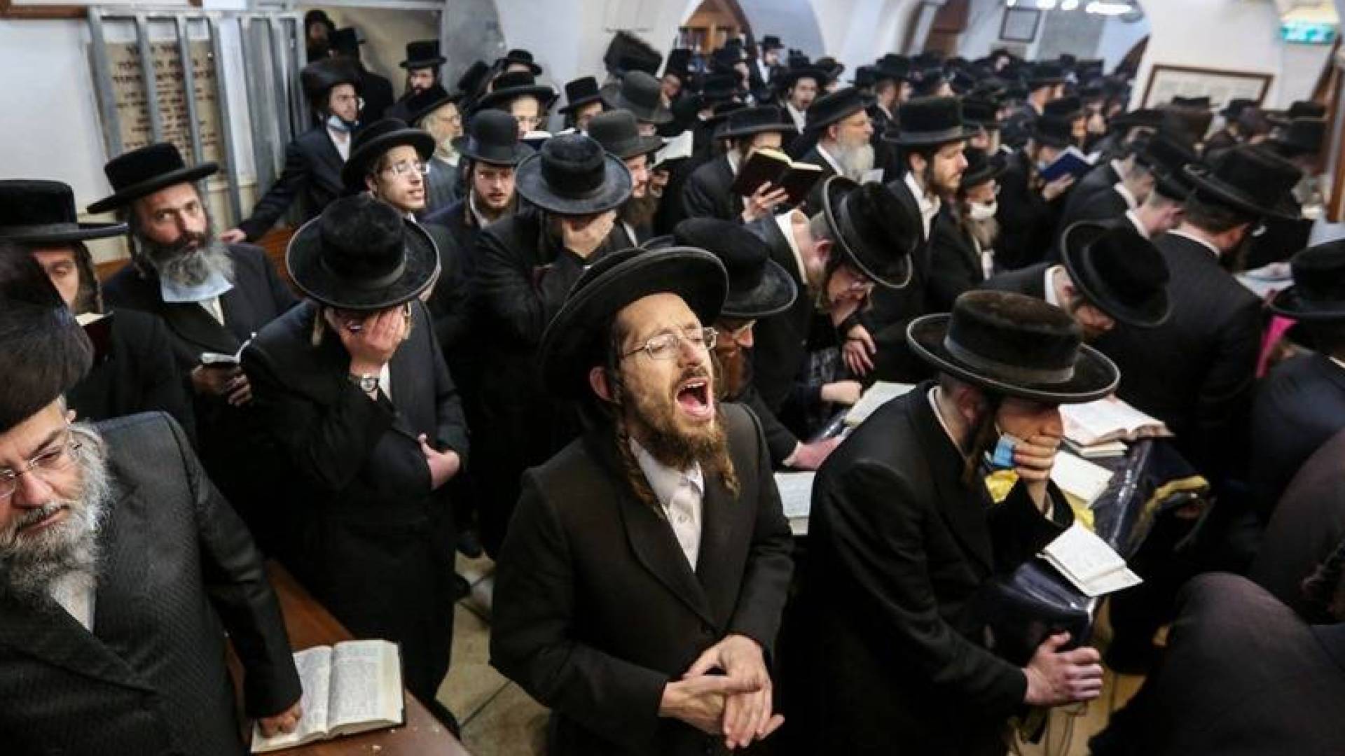 إعلام عبري: حزب "ديغيل هتوراه" يعلن الانسحاب من حكومة نتنياهو