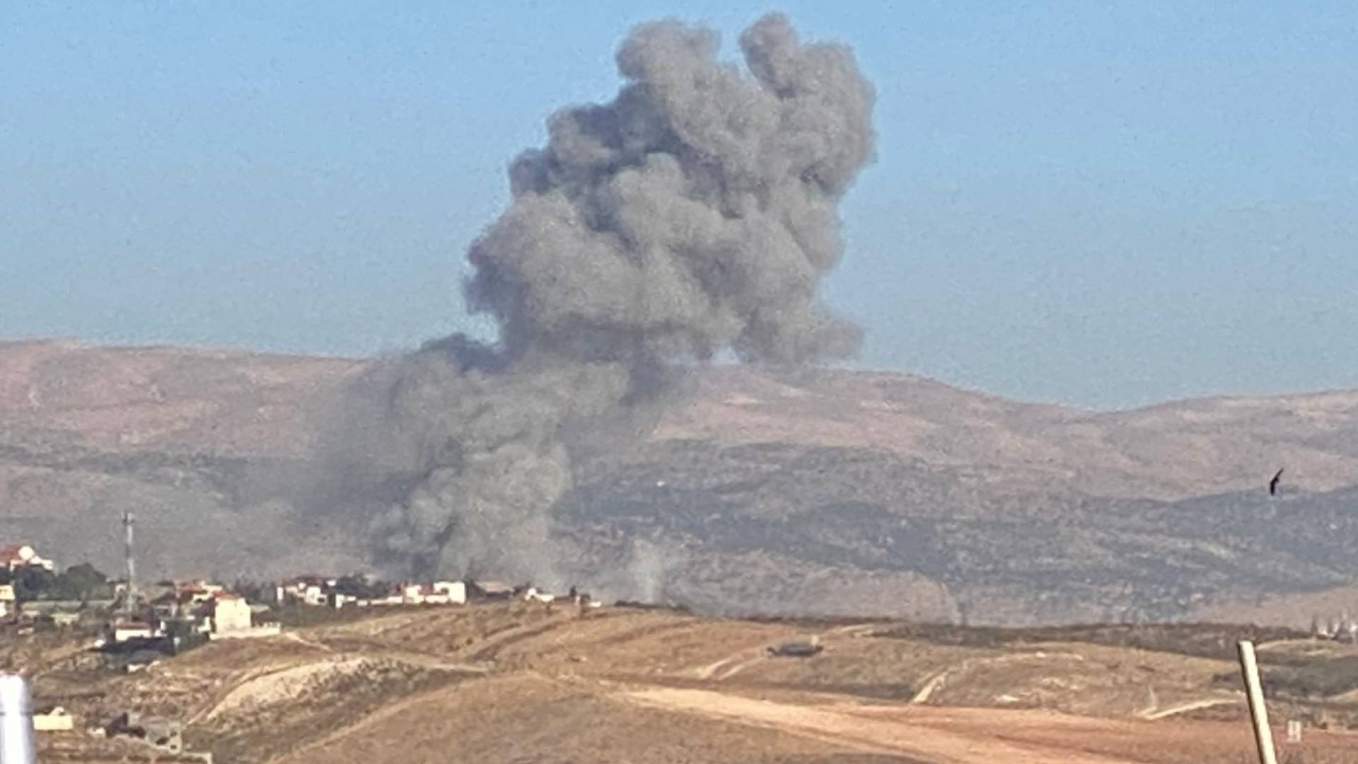 غارات للاحتلال على لبنان