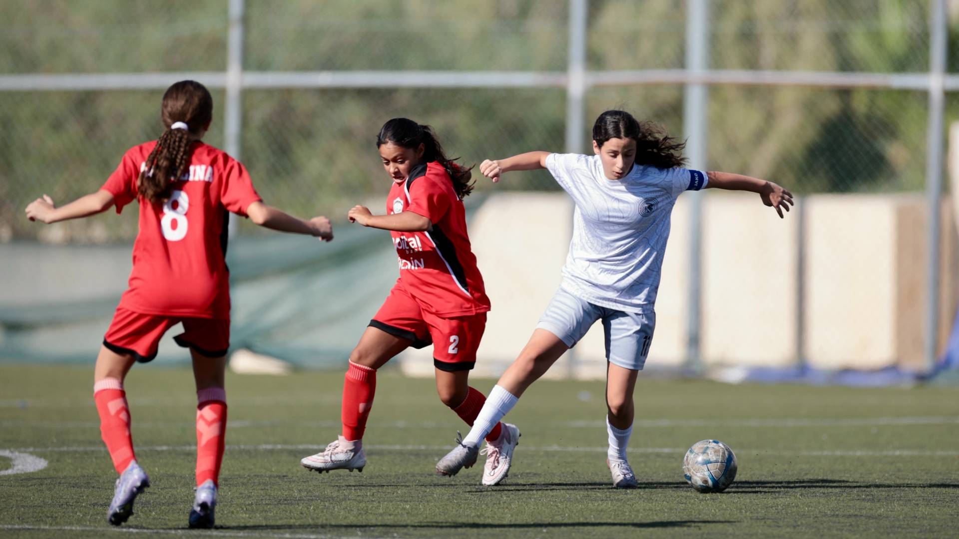 من المنافسات