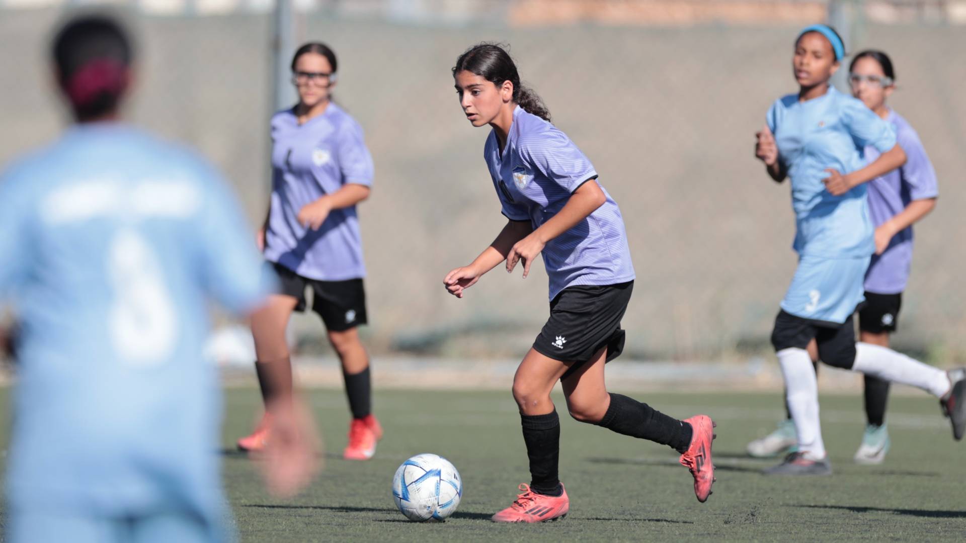 من المنافسات