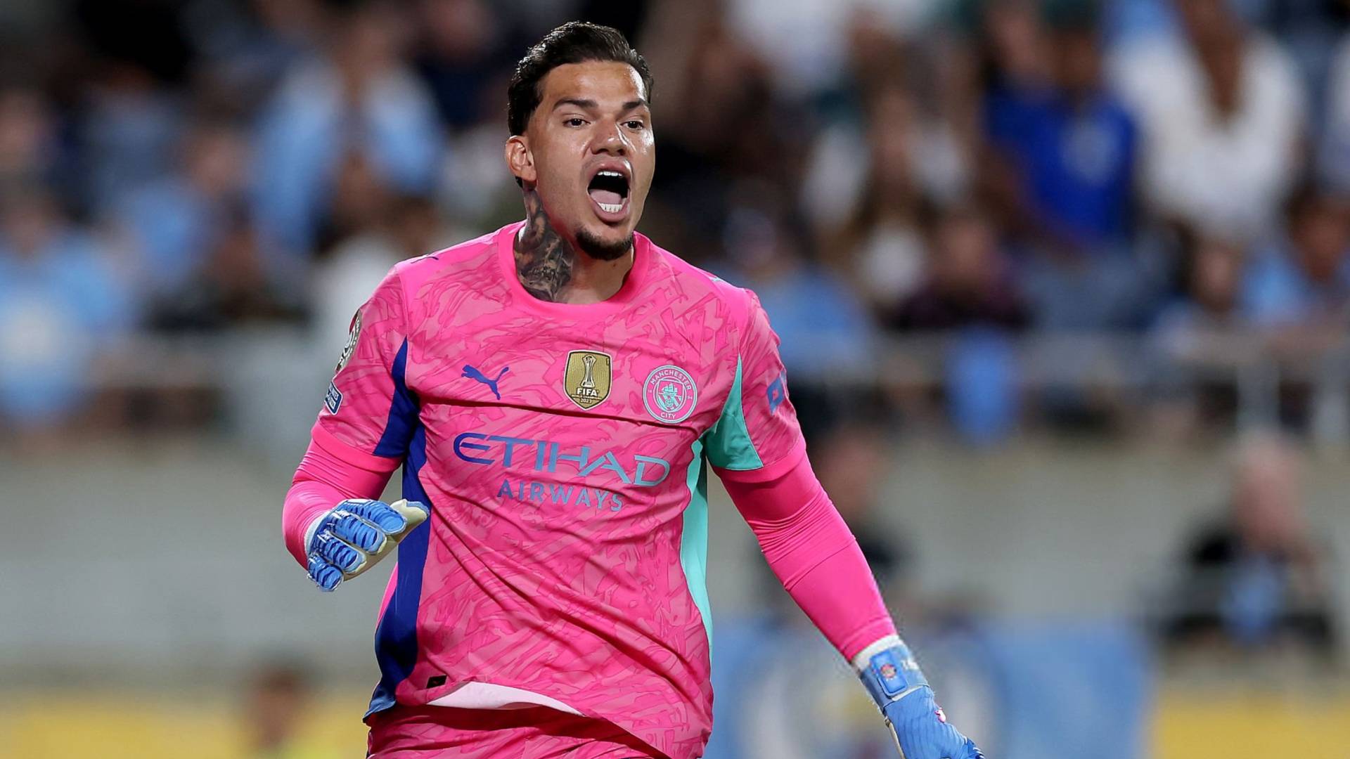 الحارس البرازيلي  ايدرسون