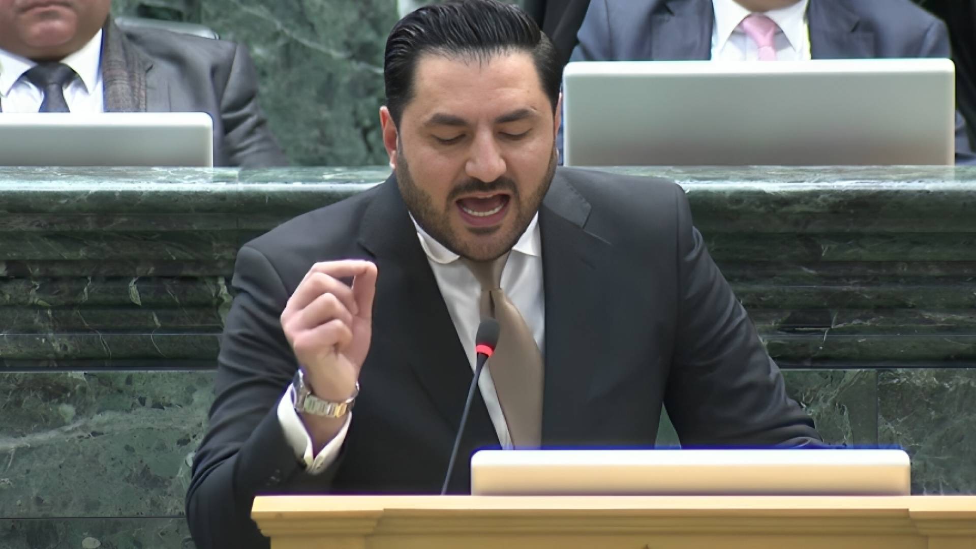 إخلاء سبيل النائب ينال فريحات بكفالة قدرها 5 آلاف دينار