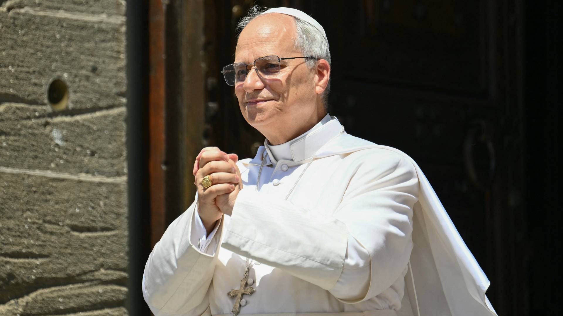 البابا لاوون الرابع عشر