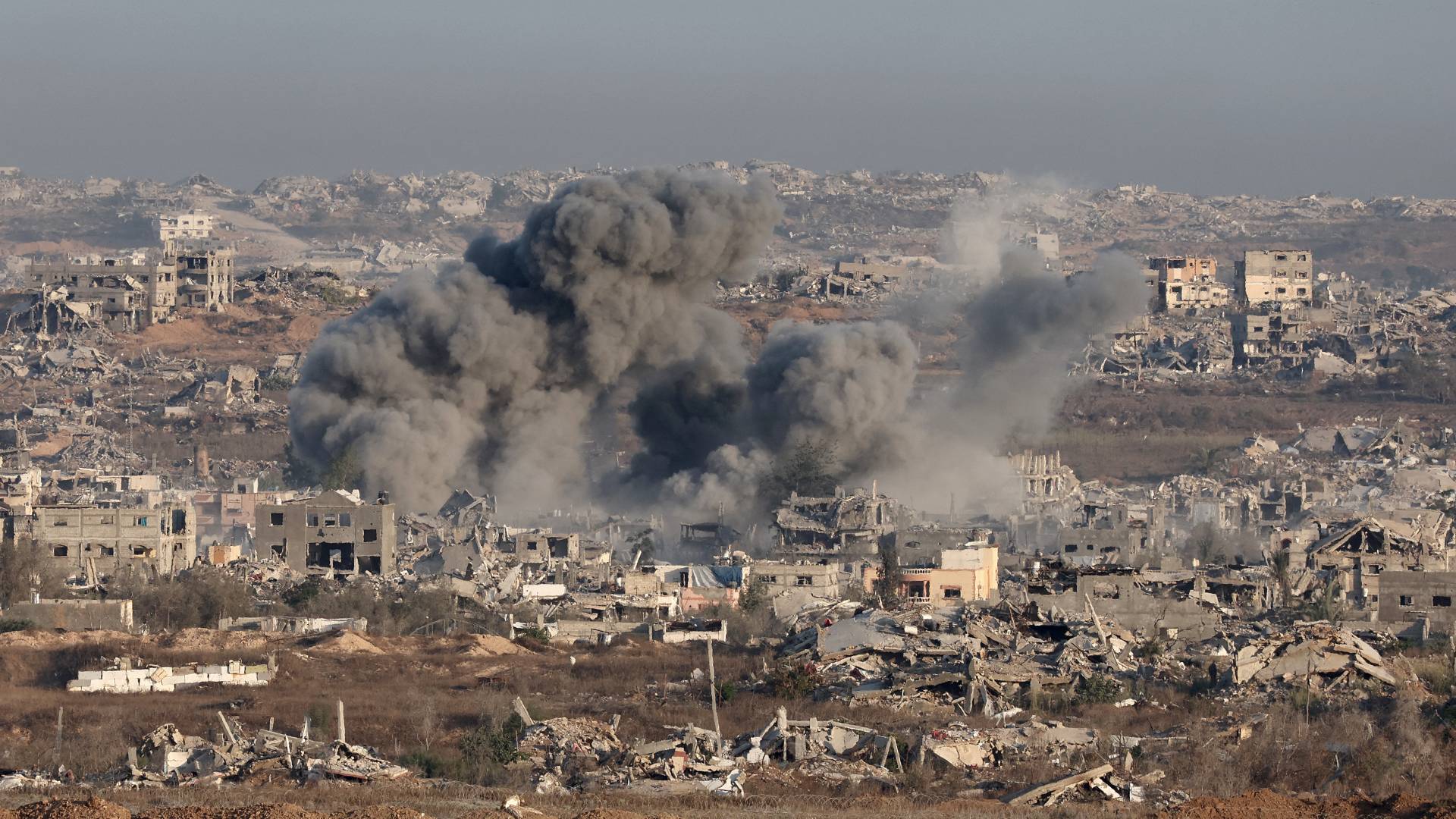 قصف على قطاع غزة