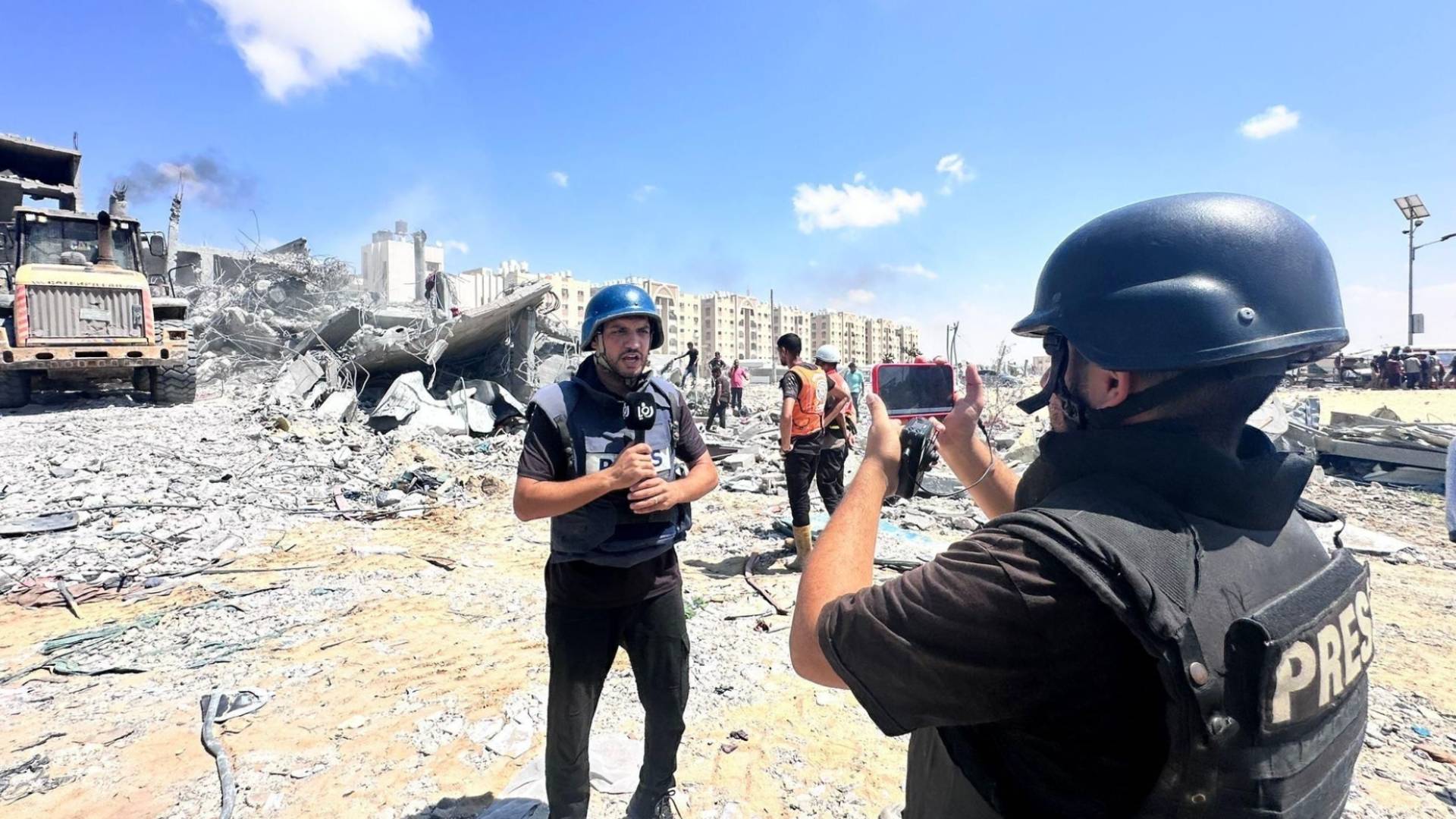 طاقم رؤيا في قطاع غزة