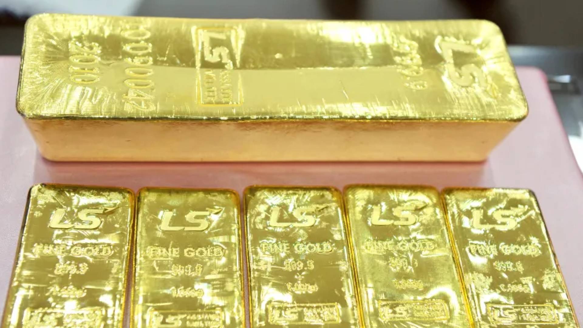 سبائك ذهبية