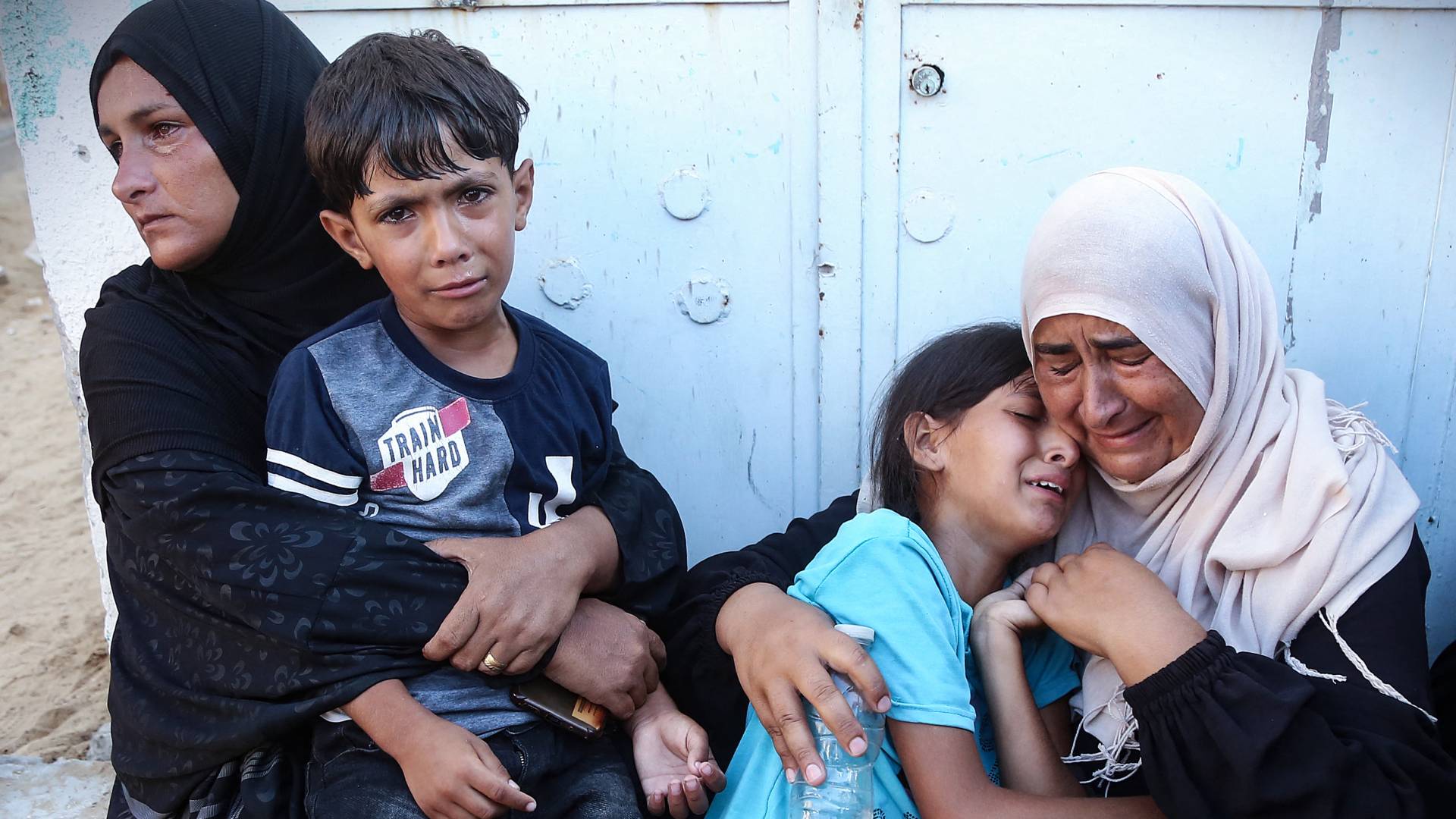 اهالي قطاع غزة