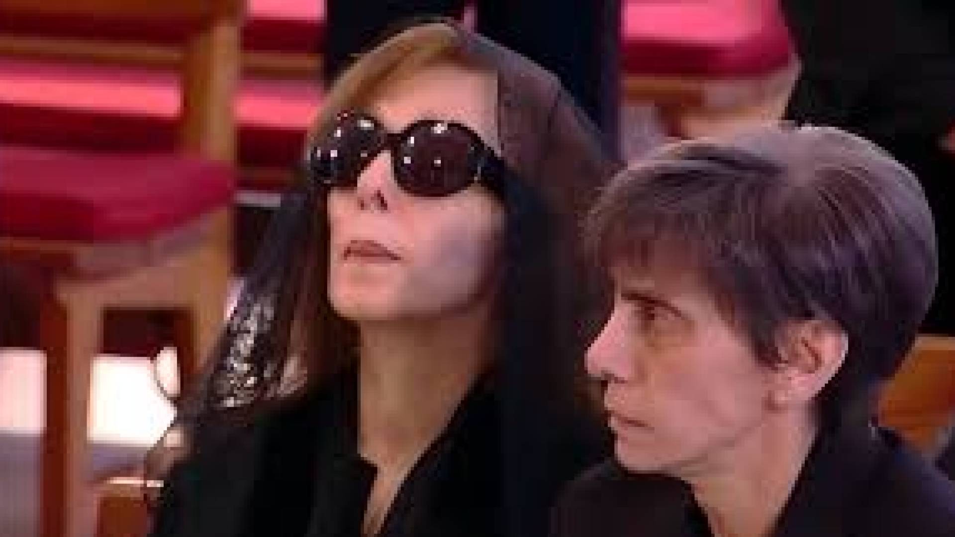 ظهور فيروز في مراسم تشييع نجلها