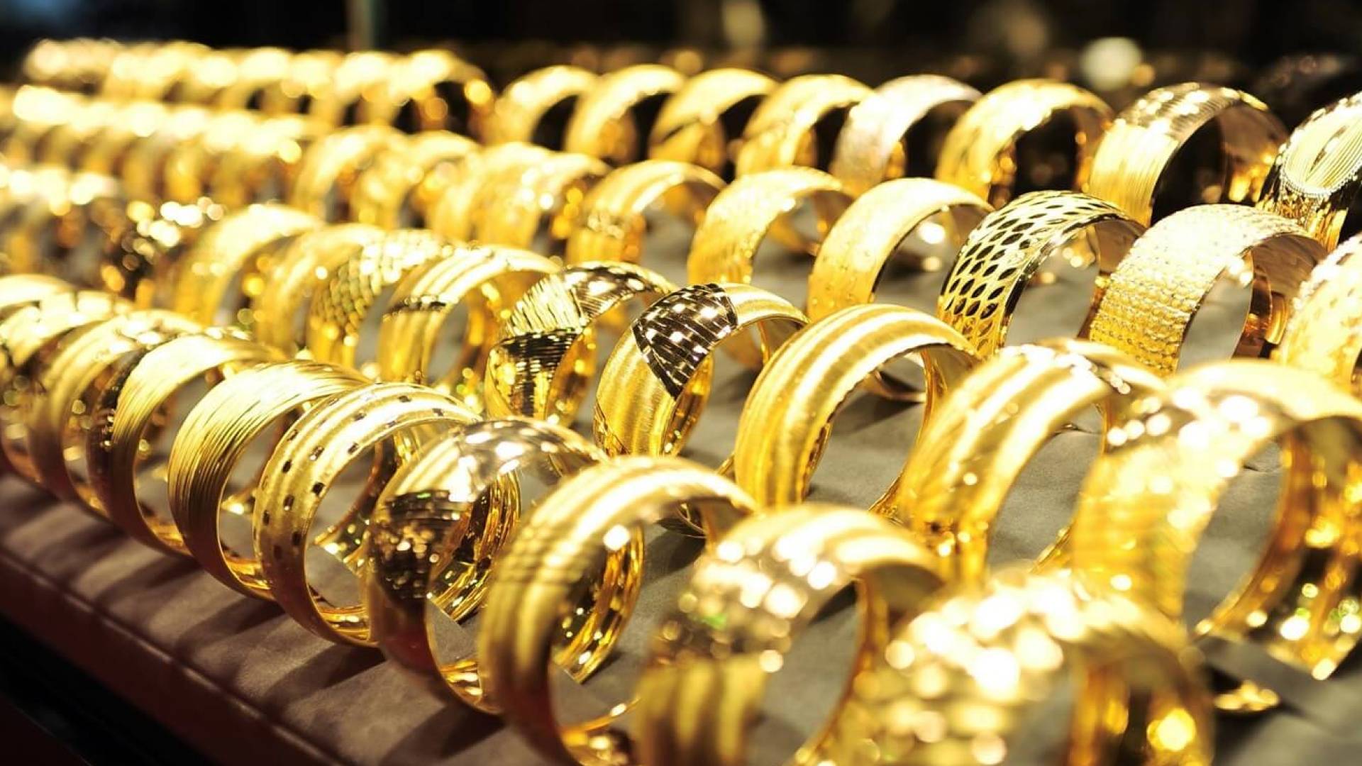 مجوهرات ذهبية