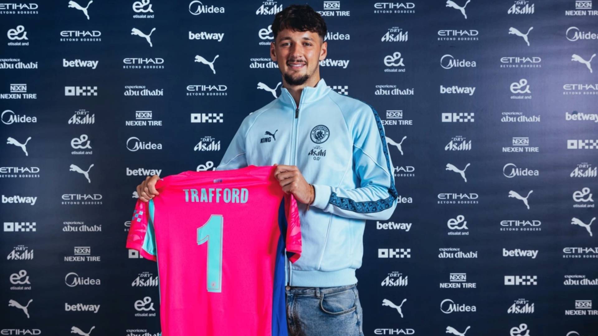 جيمس ترافورد