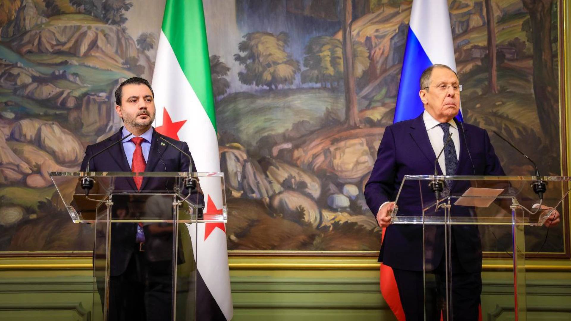 وزير الخارجية الروسي سيرغي لافروف و وزير الخارجية والمغتربين السوري أسعد حسن الشيباني