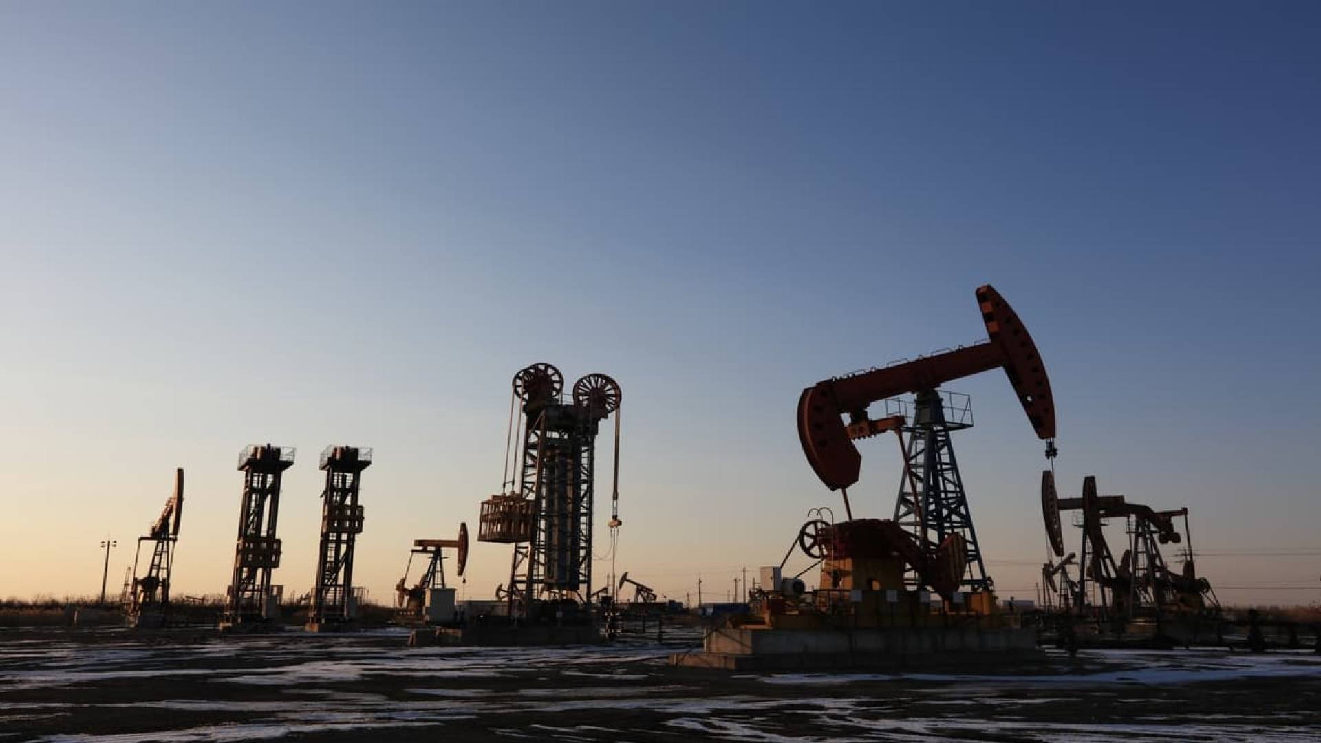 حقول نفط - أرشيفية