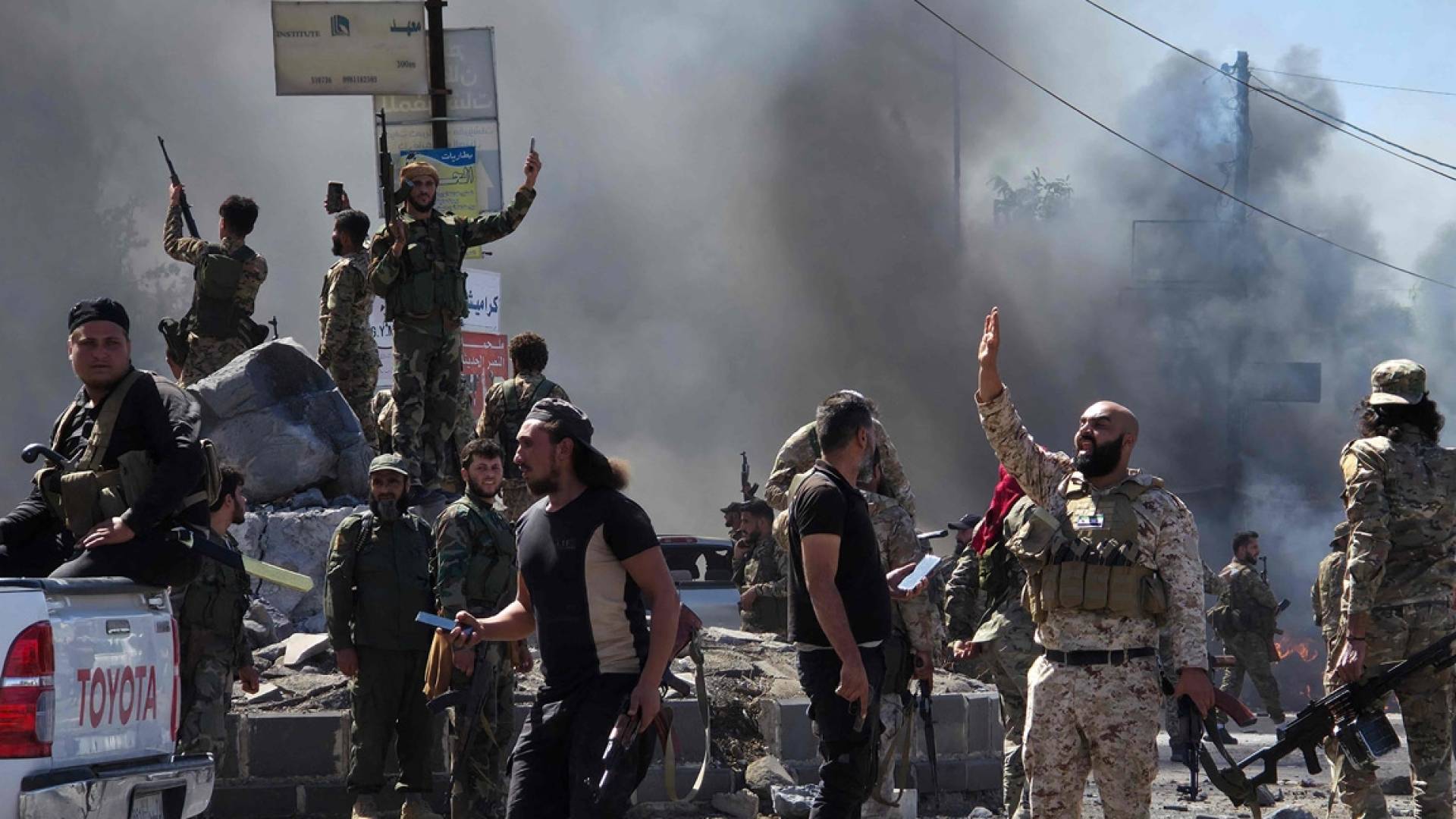 تقرير الشبكة السورية لحقوق الإنسان يوثق مقتل 1013 سوريا في أحداث السويداء خلال تموز 2025