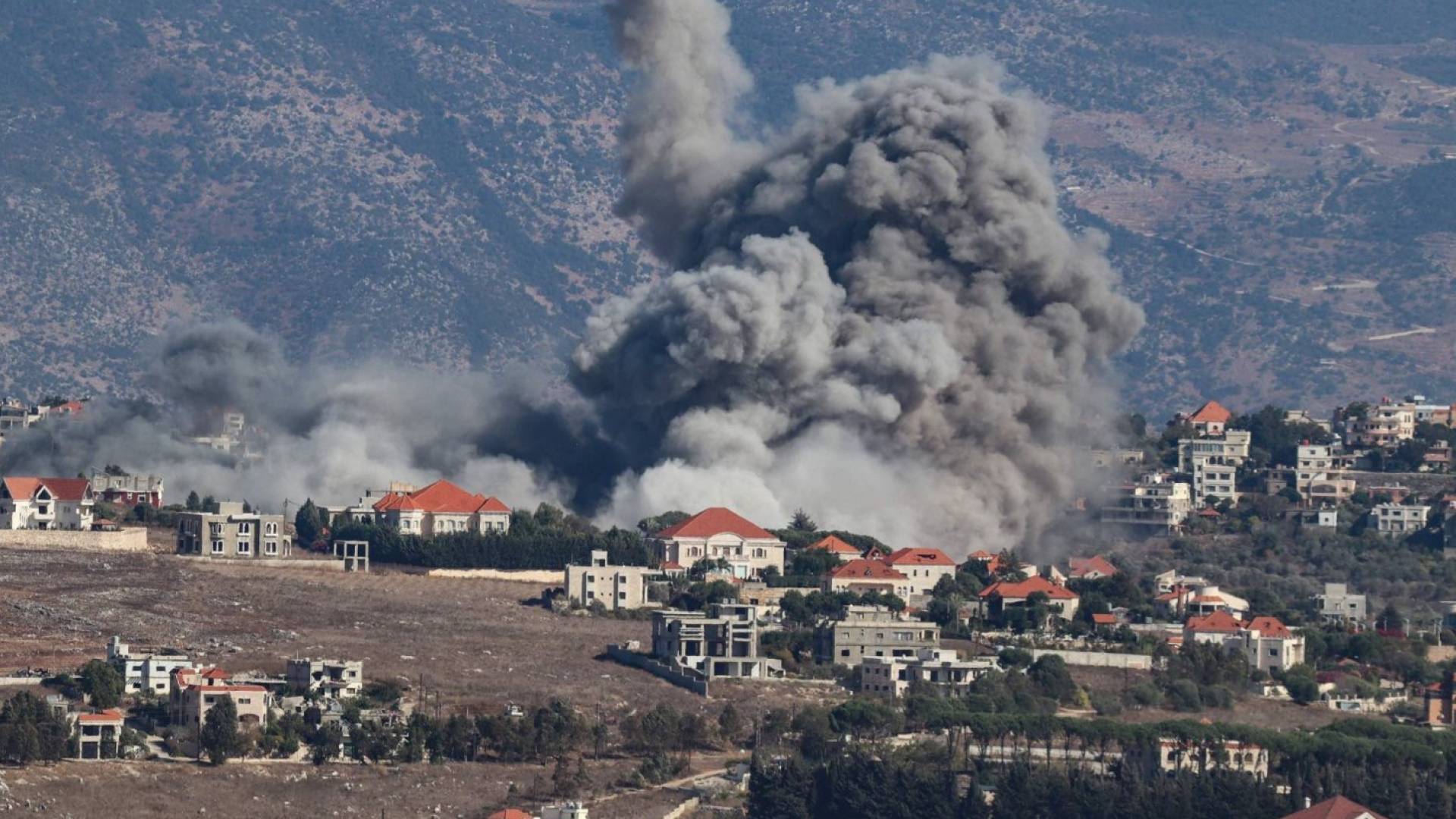 غارات على جنوب لبنان