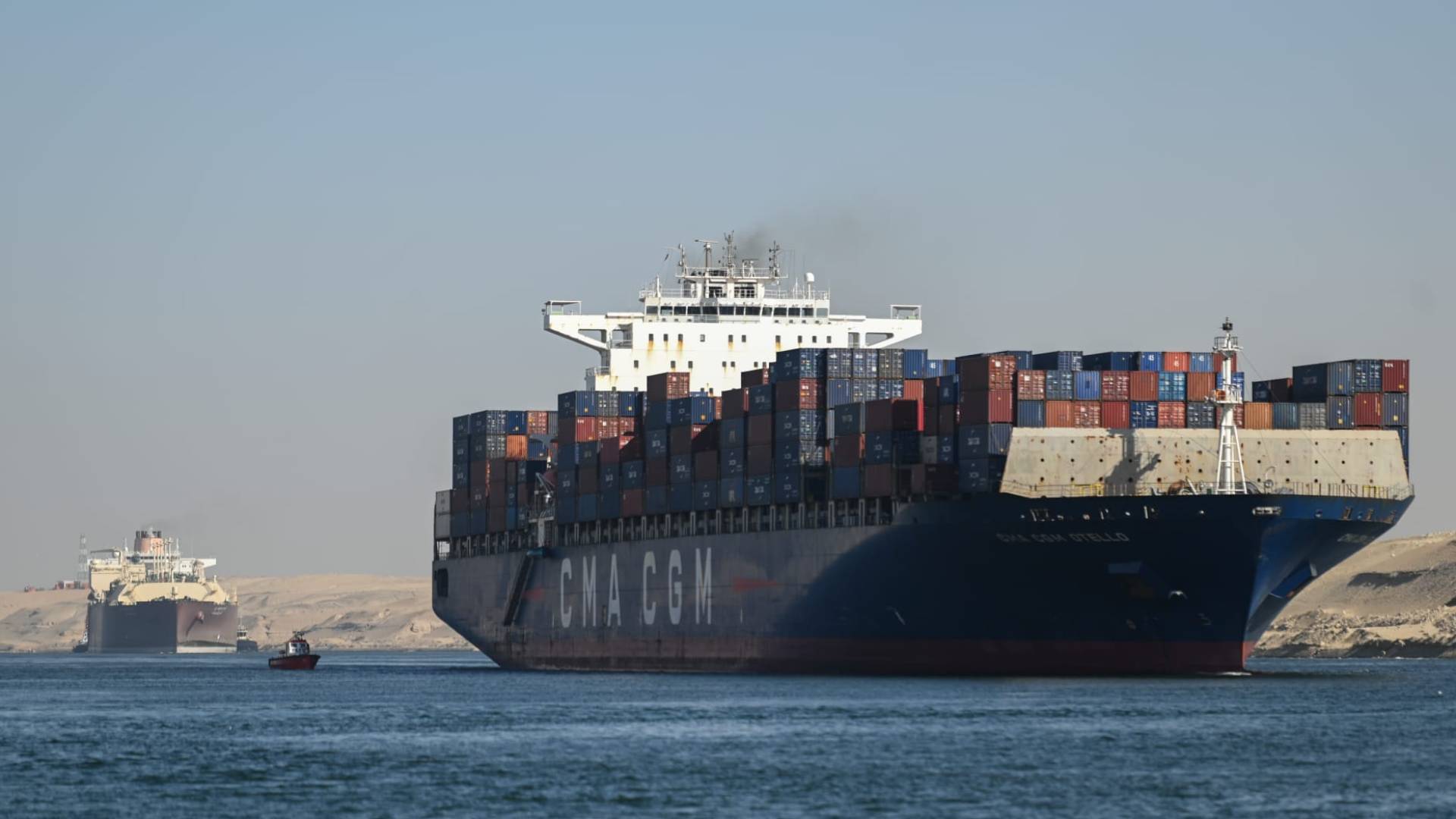 سفن في قناة السويس"أرشيفية"