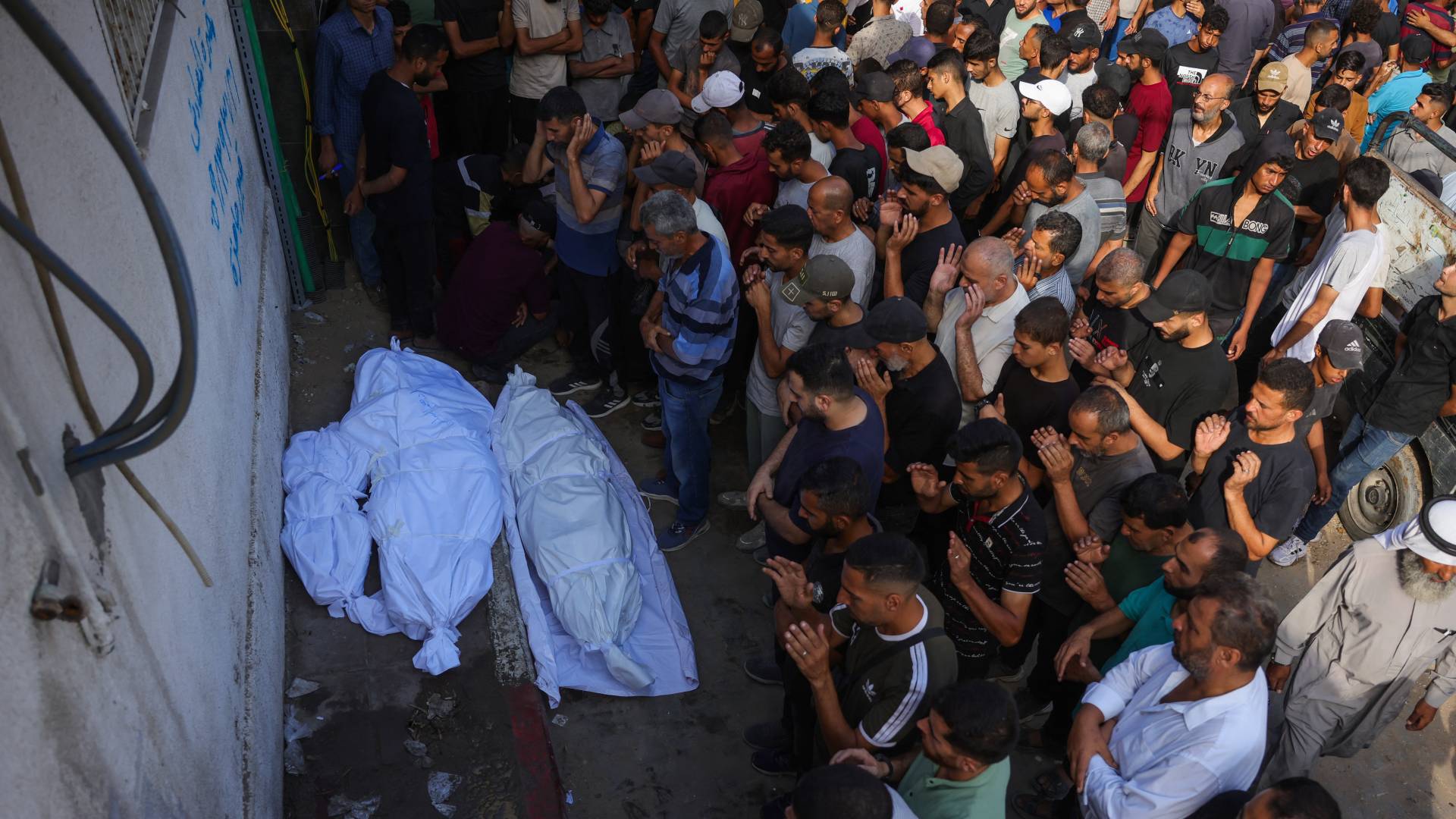 الصلاة على الشهداء في غزة