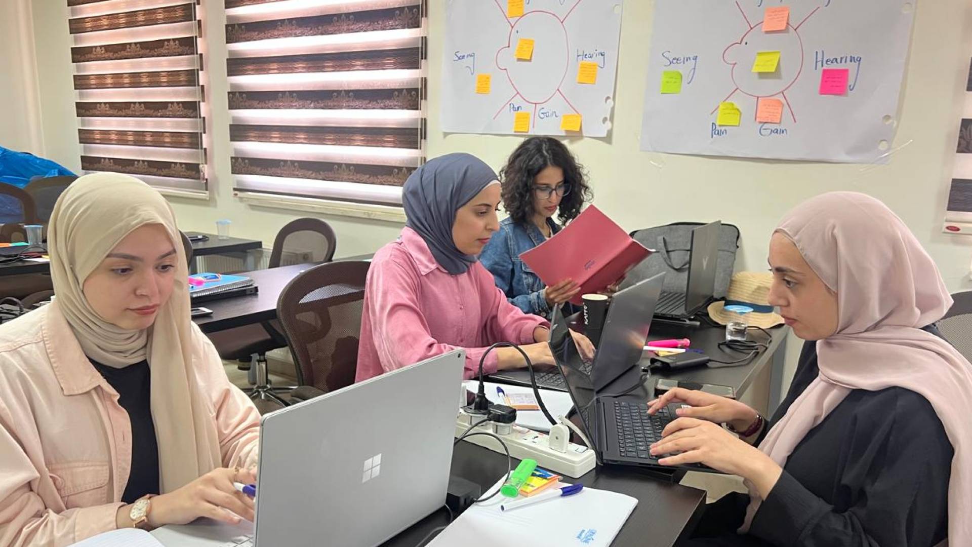 مركز إعداد القيادات الشبابية يطلق المرحلة الثالثة من برنامج "تكنو شباب 2025 الفوج الثاني"