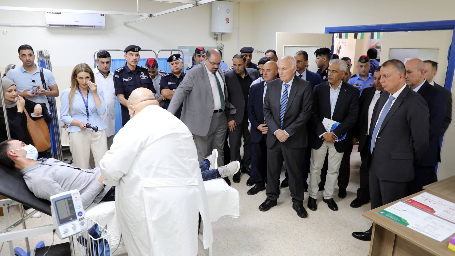 وزير الداخلية يثمن قيام المركز الوطني بإعداد خطة الإستجابة لحالات طوارئ الصحة العامة.. فيديو