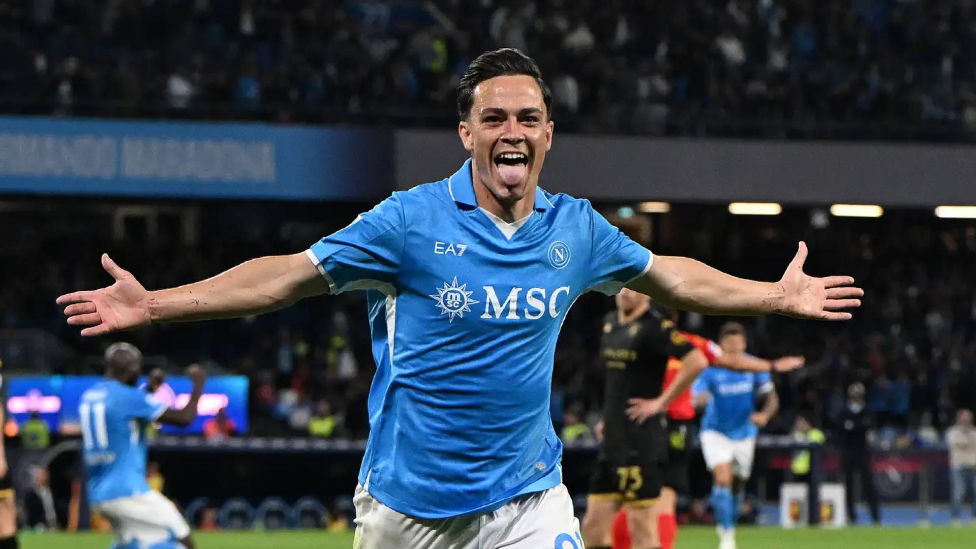 المهاجم الدولي الإيطالي جاكومو راسبادوري