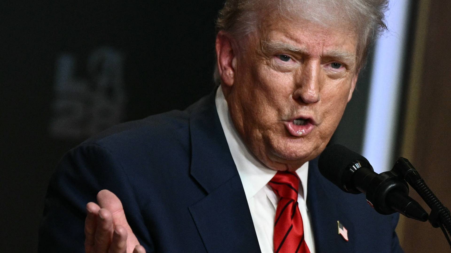 الرئيس الامريكي دونالد ترمب