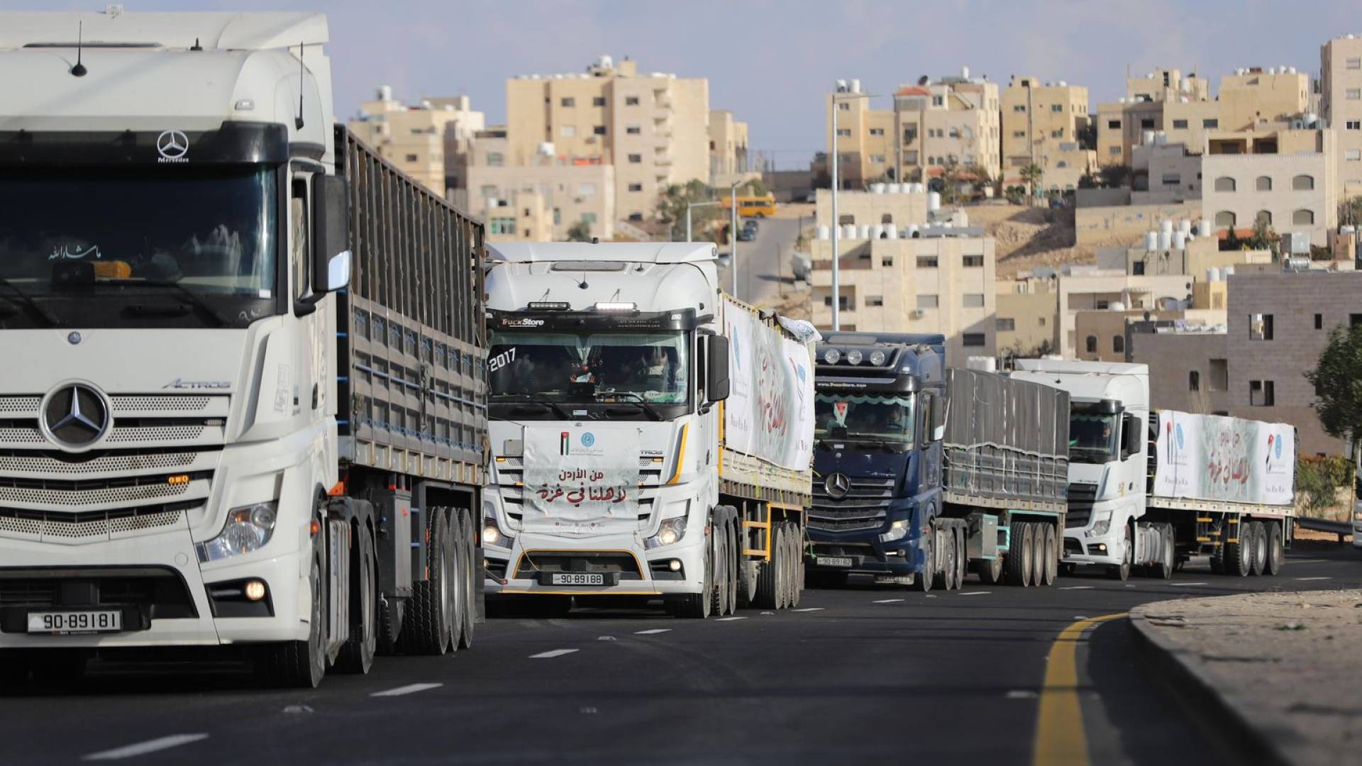 قافلة مساعدات أردنية لغزة