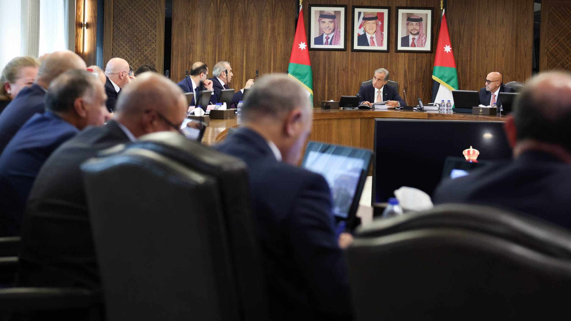 رئيس الوزراء الدكتور جعفر حسان